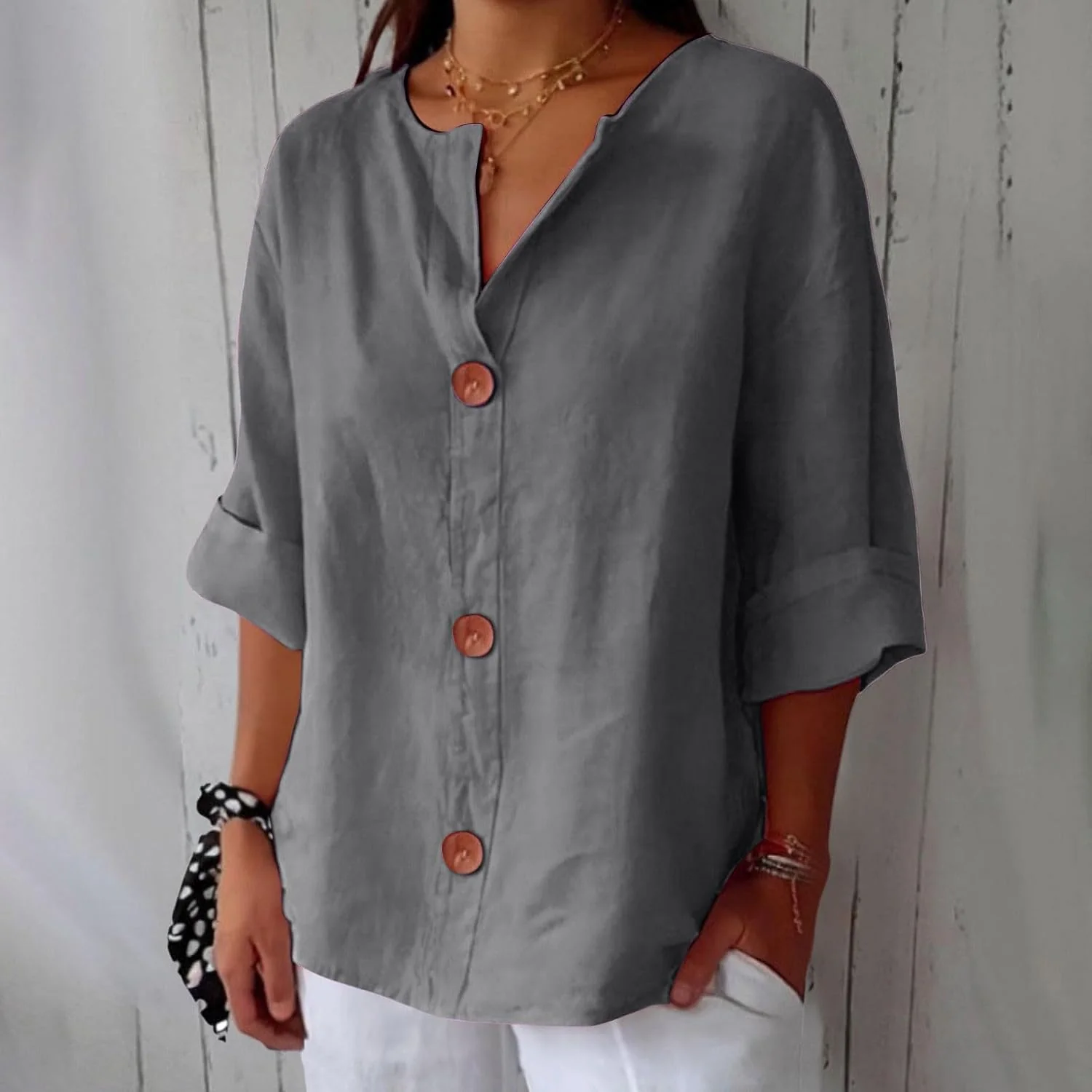 Blouse Gretel en lin beige boutonnée col tunisien - Image 14