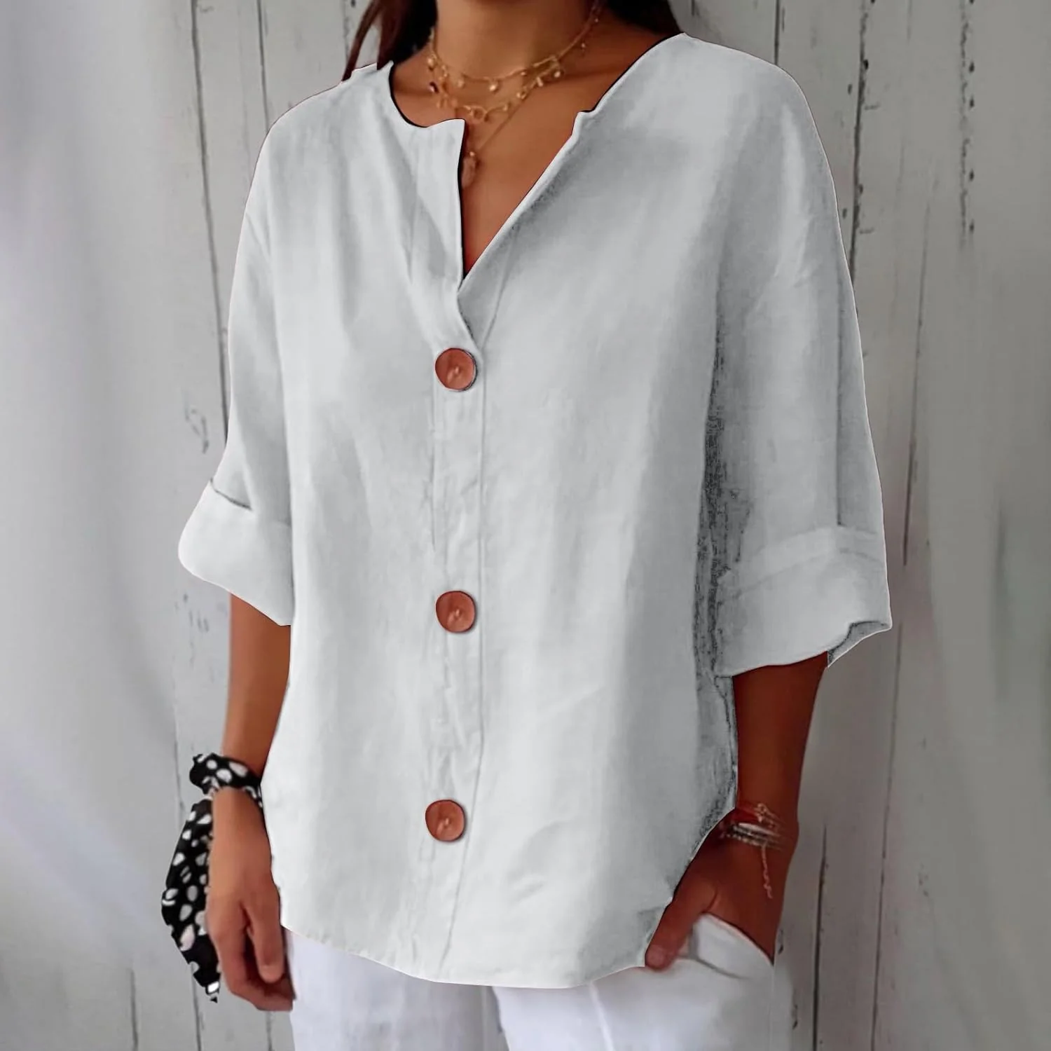 Blouse Gretel en lin beige boutonnée col tunisien - Image 4