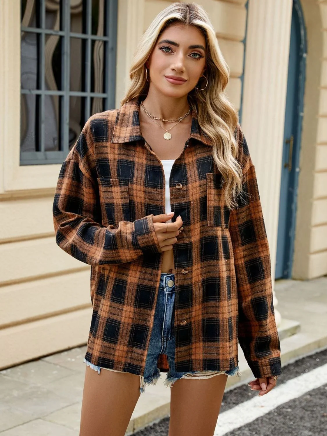Chemise à carreaux à manches longues pour femme – Style décontracté et confortable au quotidien - Image 3