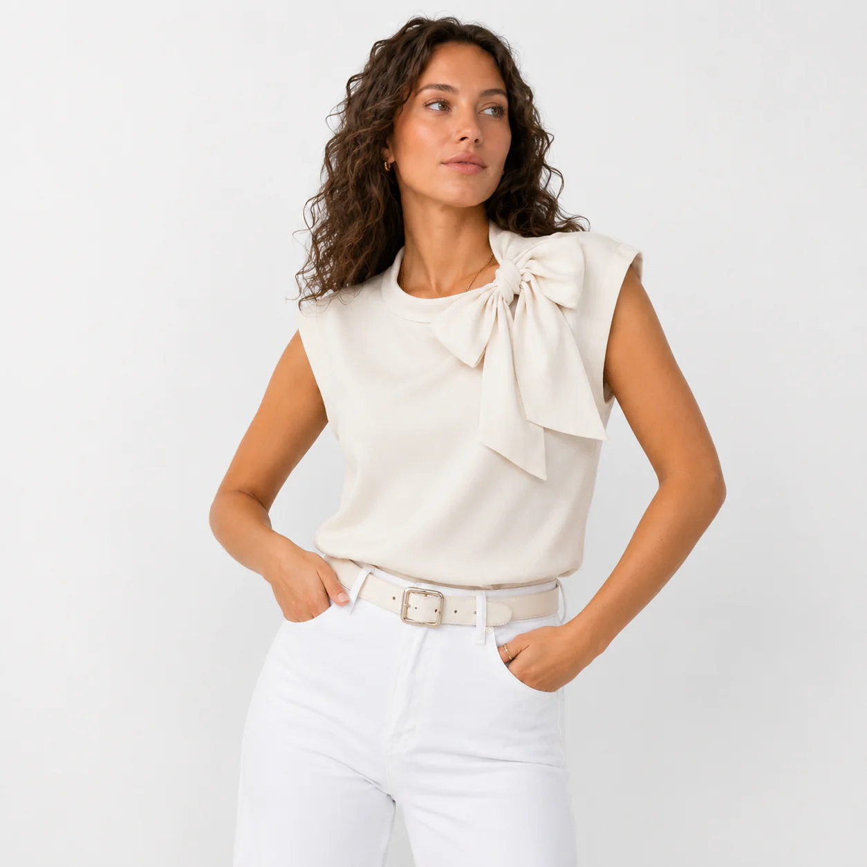 Chemisier femme à nœud élégant – Blouse fluide et raffinée