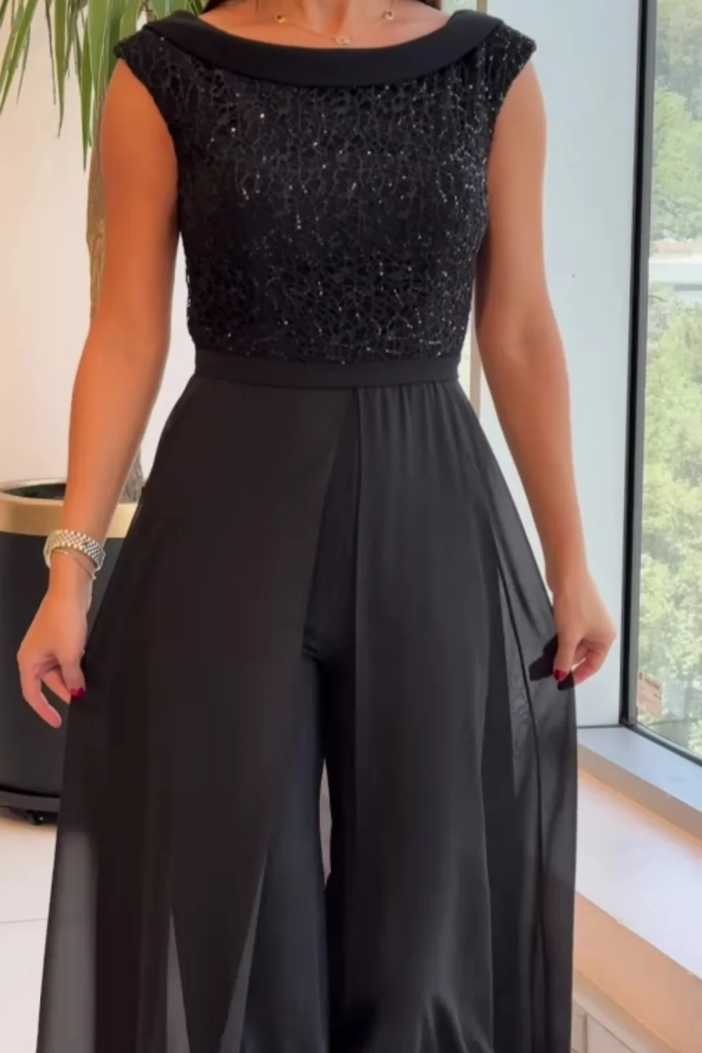 Combinaison en tulle texturé pour femme – Tenue élégante et stylée - Image 2