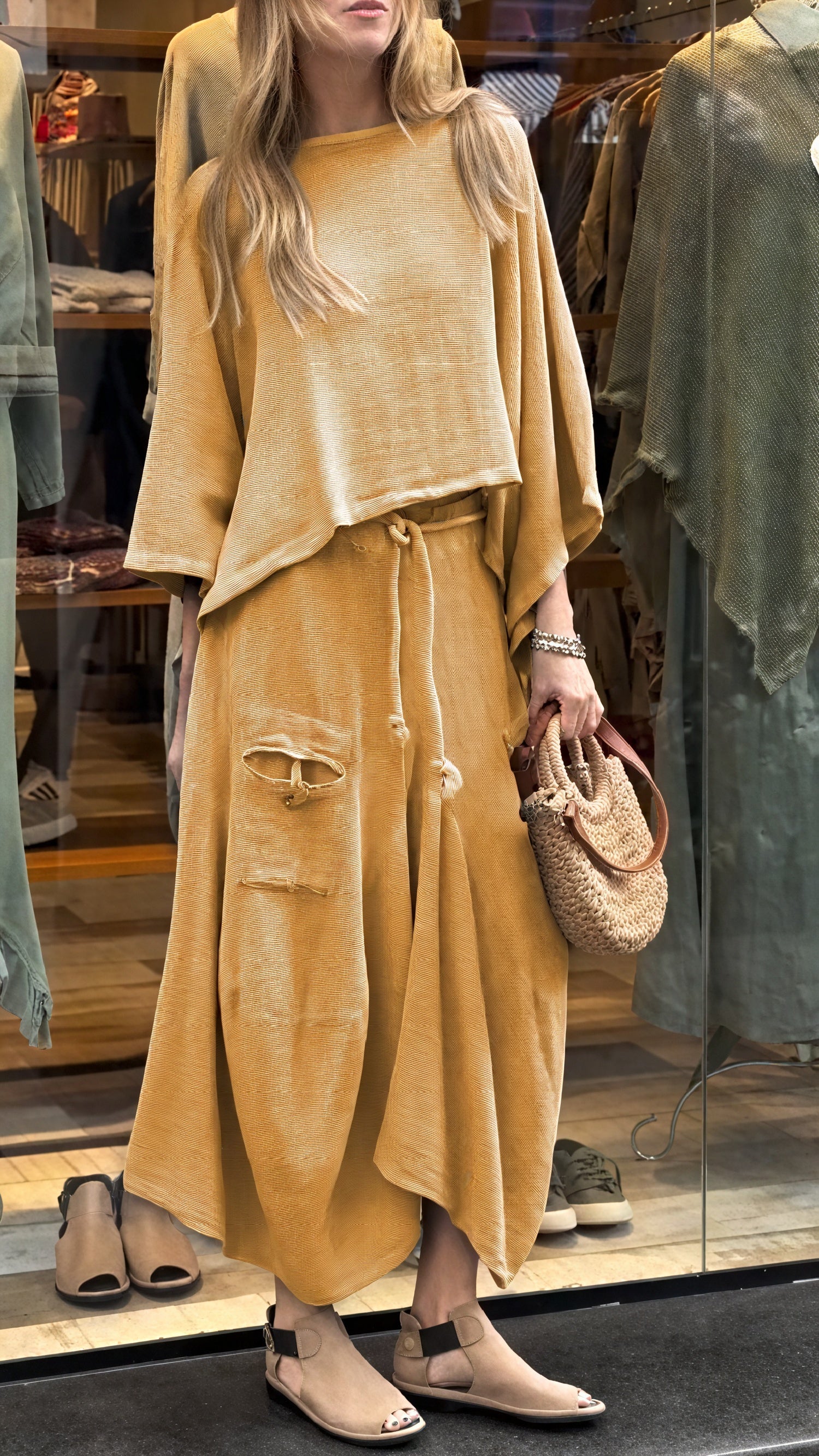 Ensemble 2 pièces femme ample – Haut large et pantalon fluide avec poches - Image 9