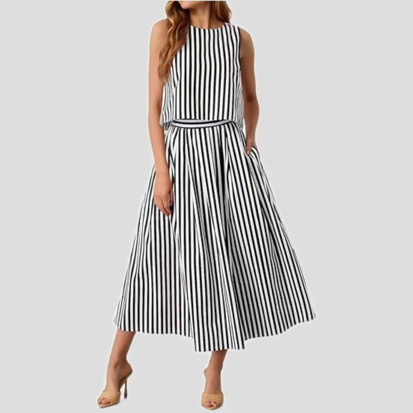 Ensemble Débardeur à Rayures pour Femme – Tenue Deux Pièces Décontractée et Tendance