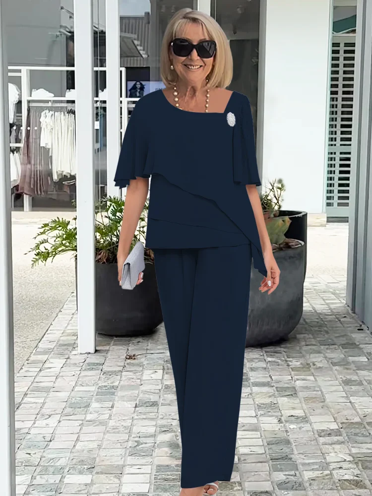 Ensemble deux pièces élégant pour femme – Style chic et sophistiqué pour les soirées au bureau - Image 4