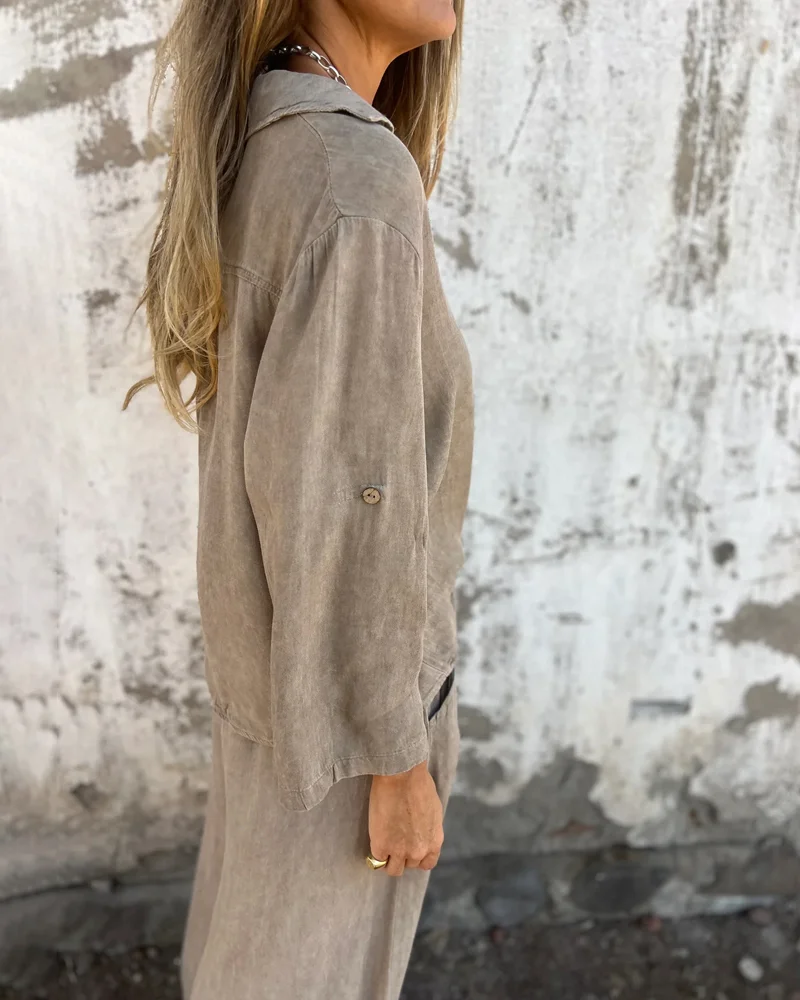 Ensemble Deux-Pièces Femme Décontracté et Tendance – Chemise à Manches et Pantalon Large Confortable - Image 3