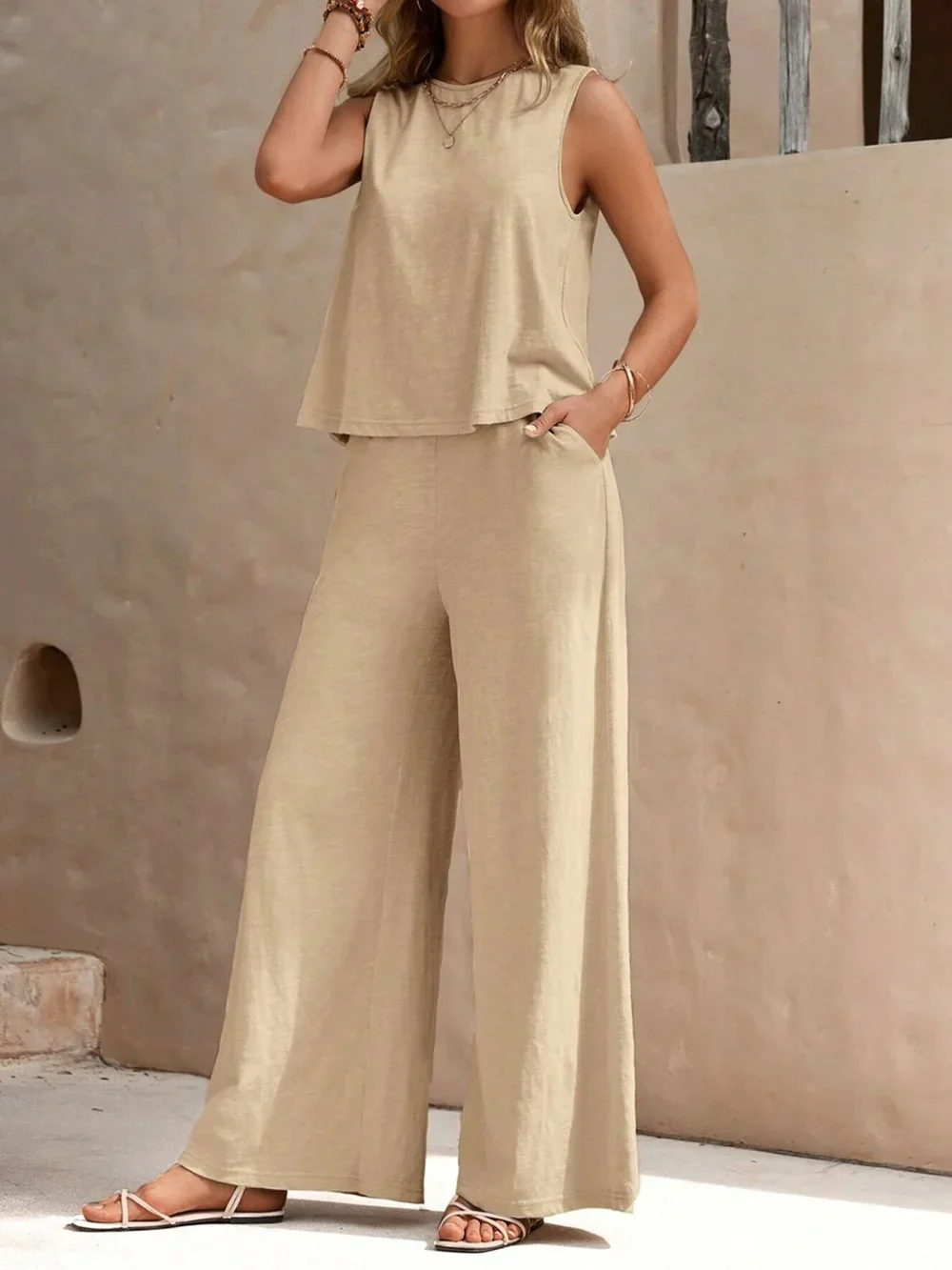 Ensemble Femme Décontracté à Deux Pièces – Haut Sans Manches et Pantalon Droit Tenue d’Été - Image 4