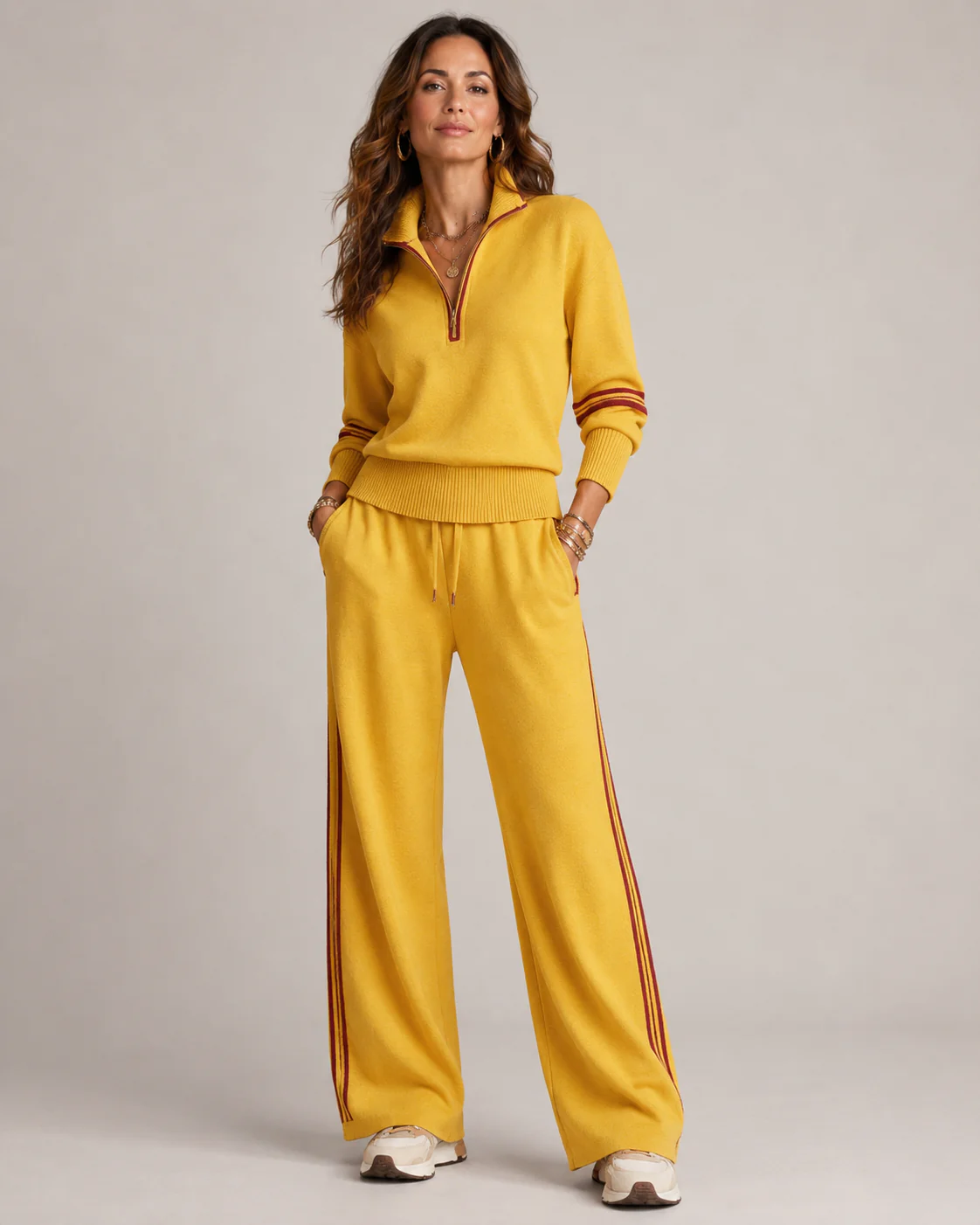 Ensemble femme sweat zippe et pantalon - Confortable et moderne - Image 3