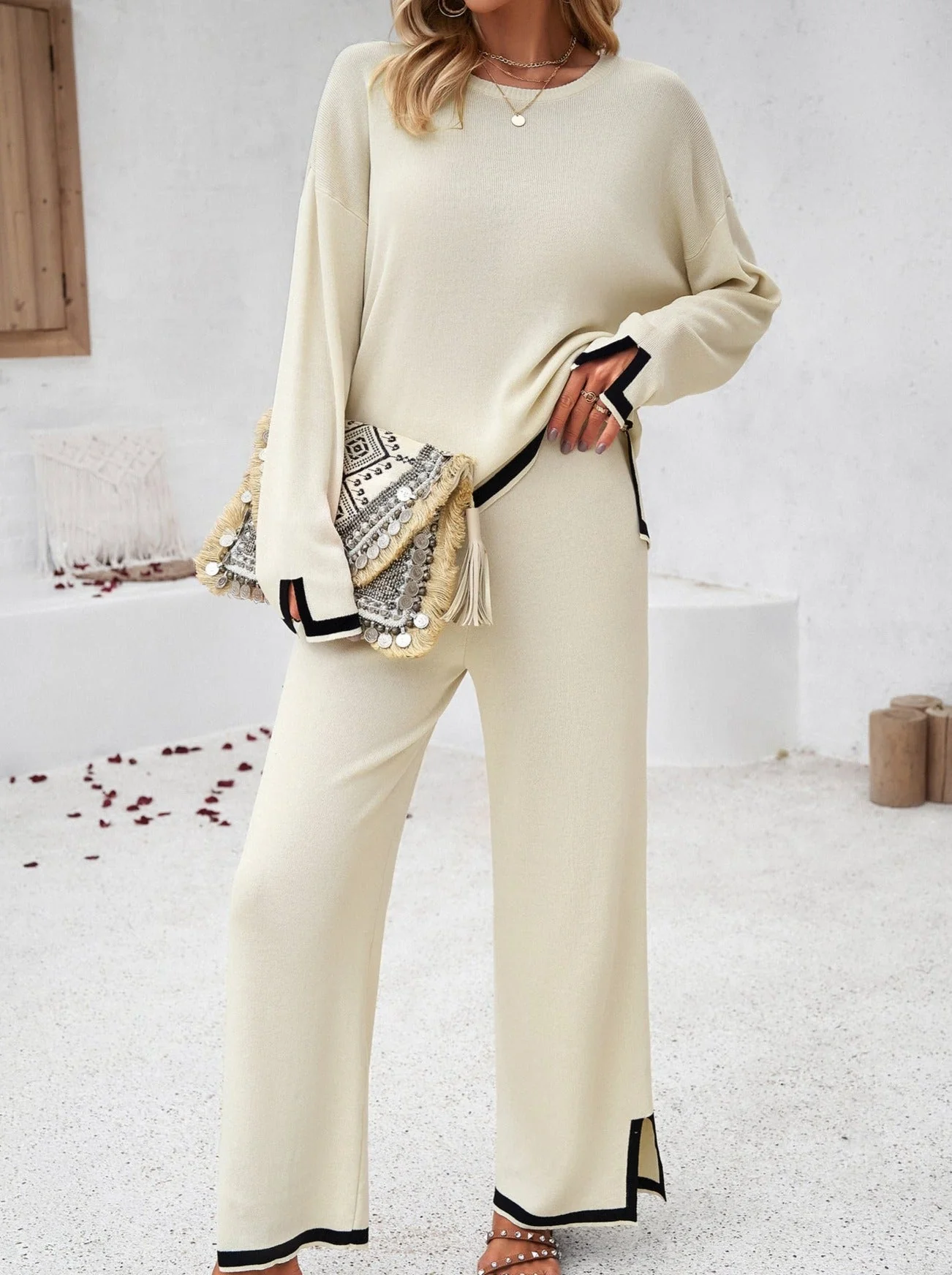 Ensemble Femme Tricoté Élégant Deux Pièces – Haut Col Rond et Pantalon Large - Image 2