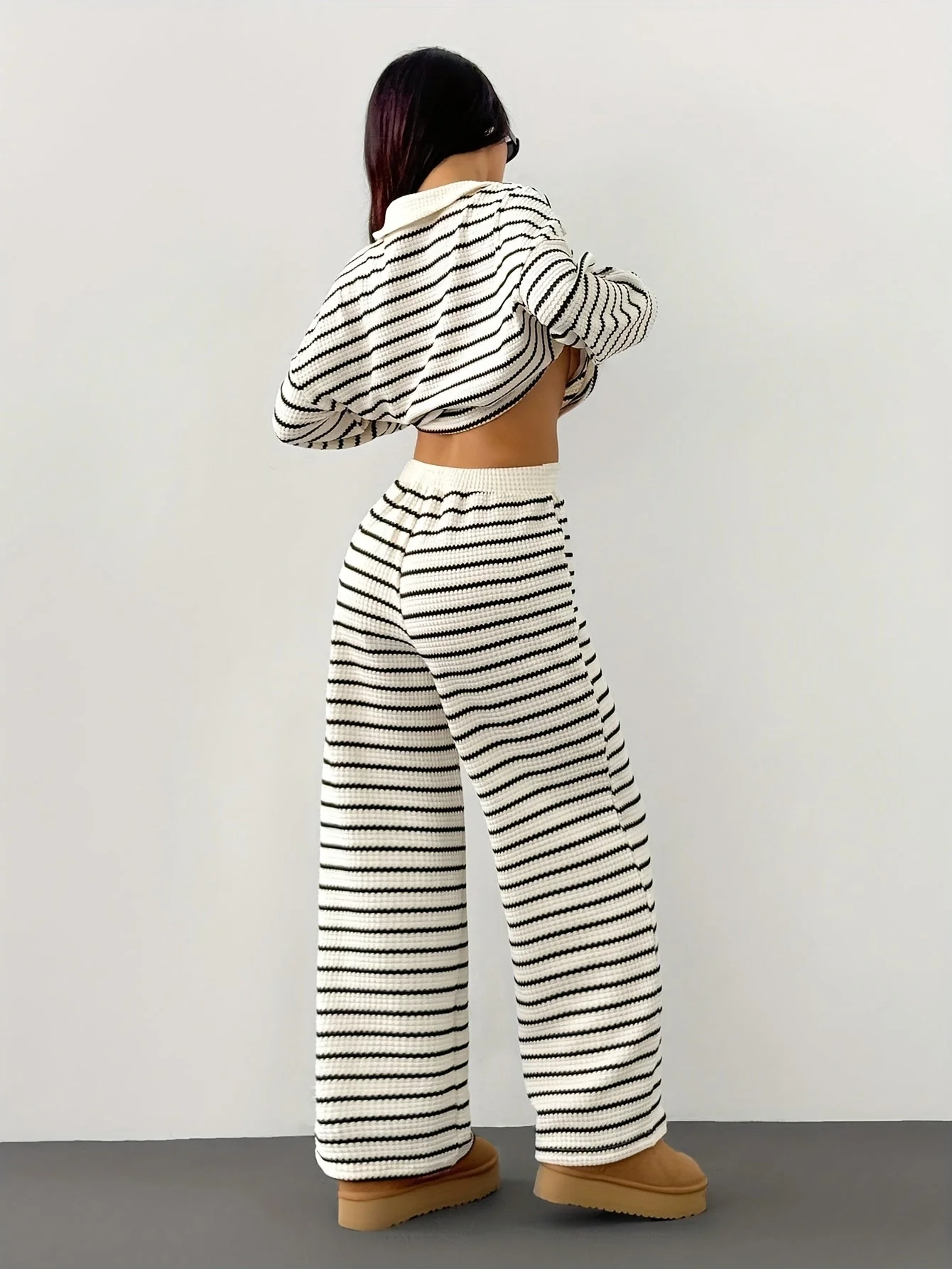 Ensemble Loungewear Femme Deux Pièces Rayé – Style Décontracté Moderne - Image 3