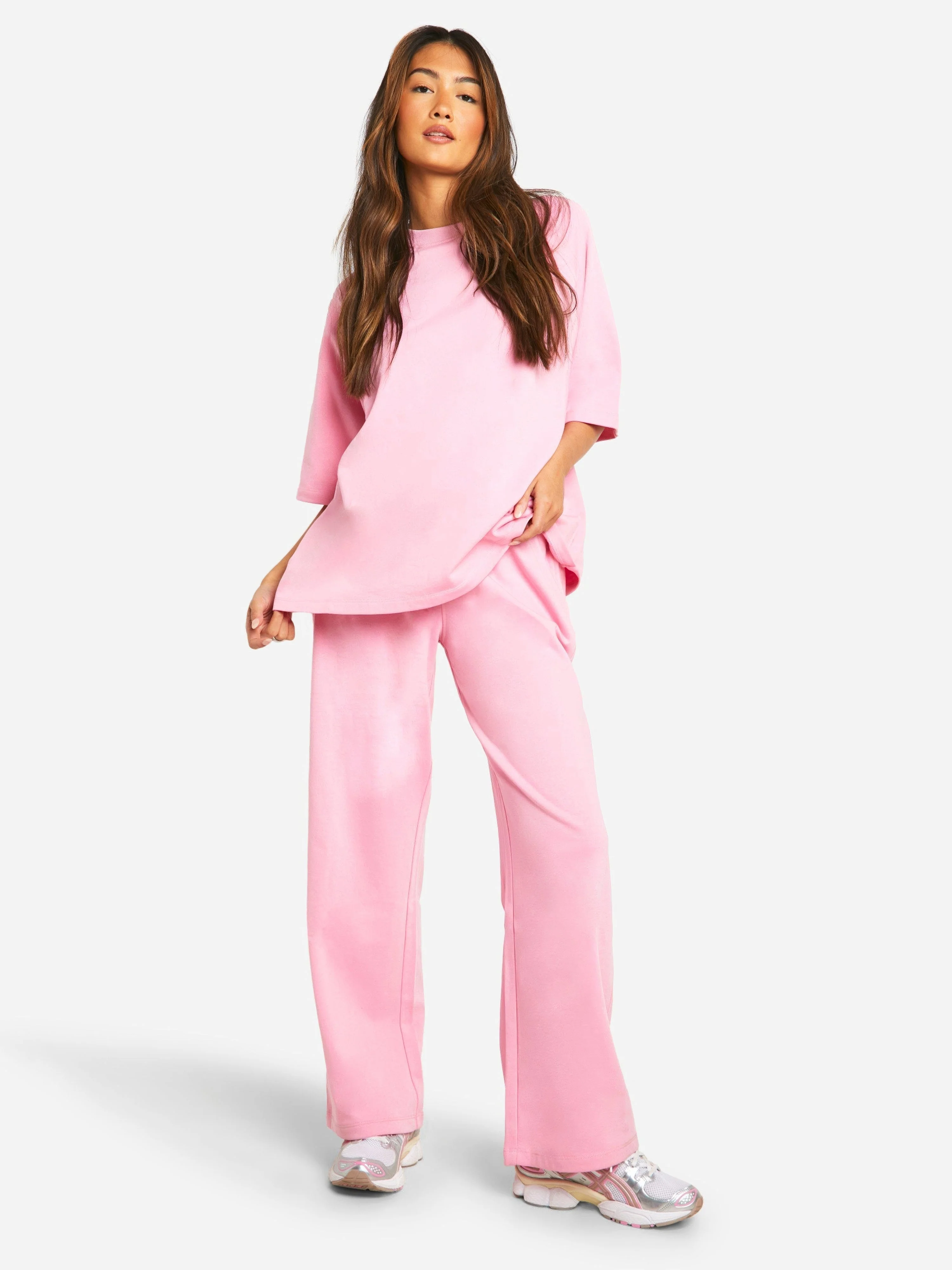 Ensemble T-Shirt Col Haut et Jogging Droit pour Femme – Coupe Oversize Décontractée d’Été - Image 5