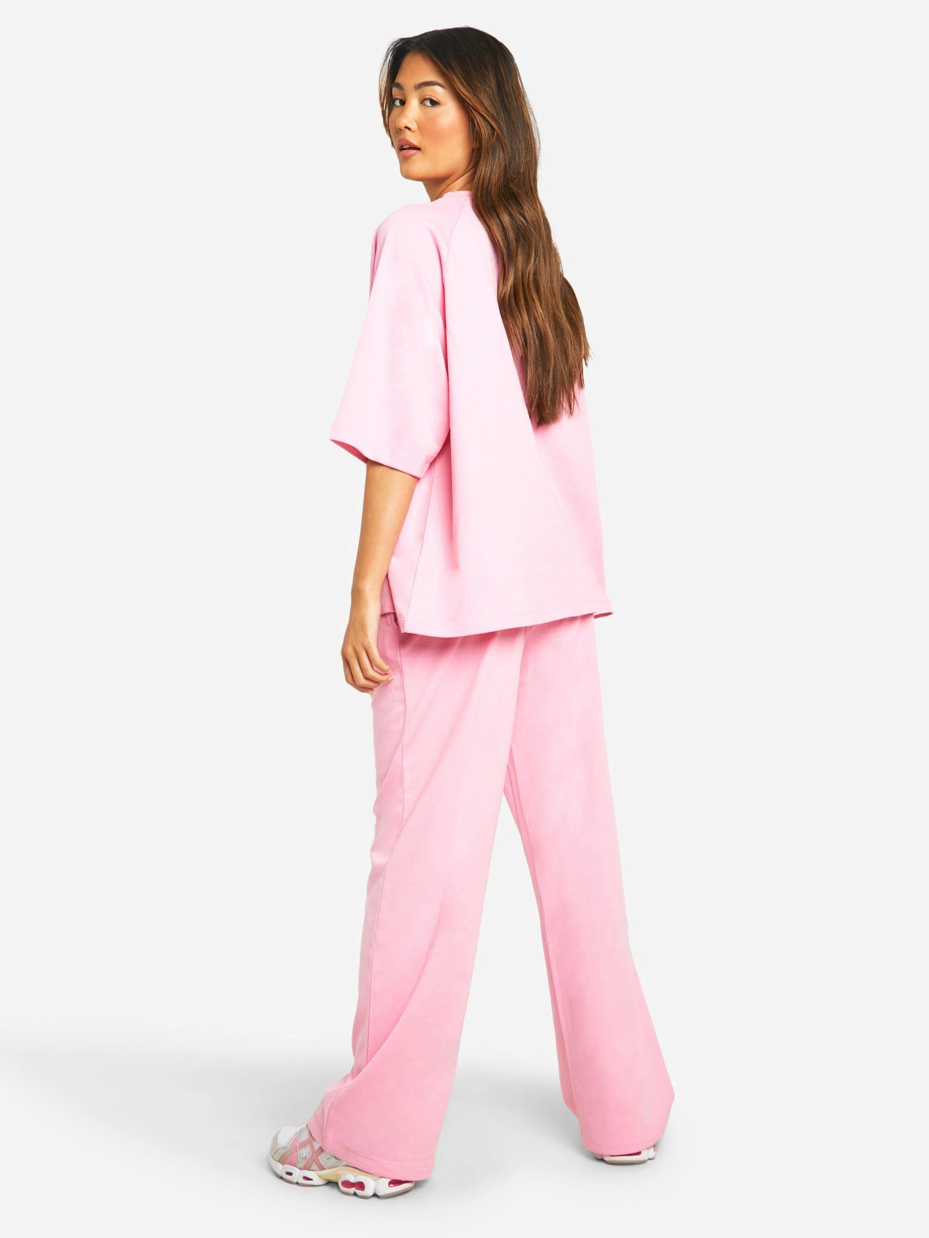 Ensemble T-Shirt Col Haut et Jogging Droit pour Femme – Coupe Oversize Décontractée d’Été - Image 7