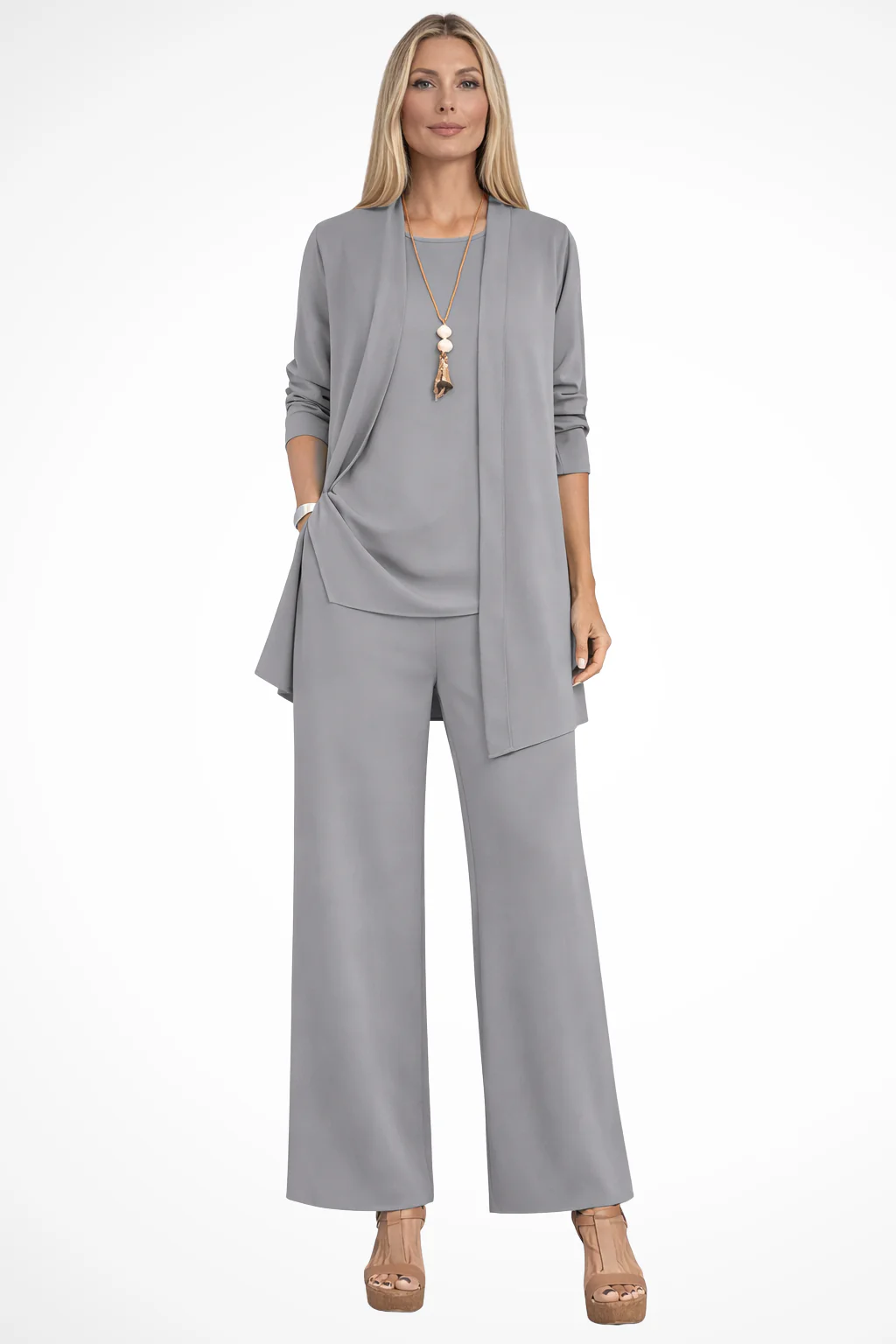 Ensemble trois pièces élégant pour femme – Style chic et sophistiqué pour les soirées d'affaires - Image 14