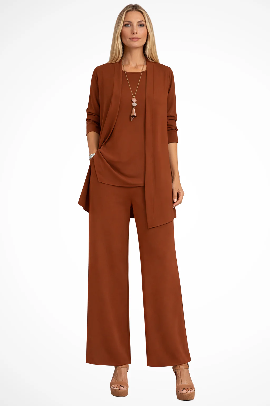 Ensemble trois pièces élégant pour femme – Style chic et sophistiqué pour les soirées d'affaires - Image 9
