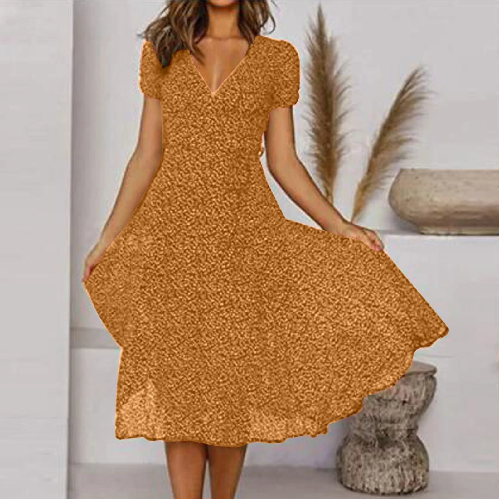 Femmes Évasée Élégante à Encolure en V Midi Robe – Flatteuse, Légère - Image 5