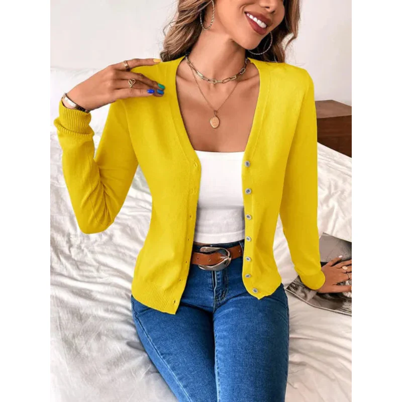 Gilet élégant à col V ajusté pour femme – Tricots boutonné - Image 8