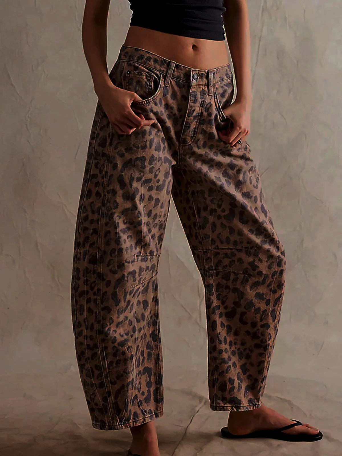 Jean Taille Haute Tendance pour Femme – Pantalon en Denim Large et Unique