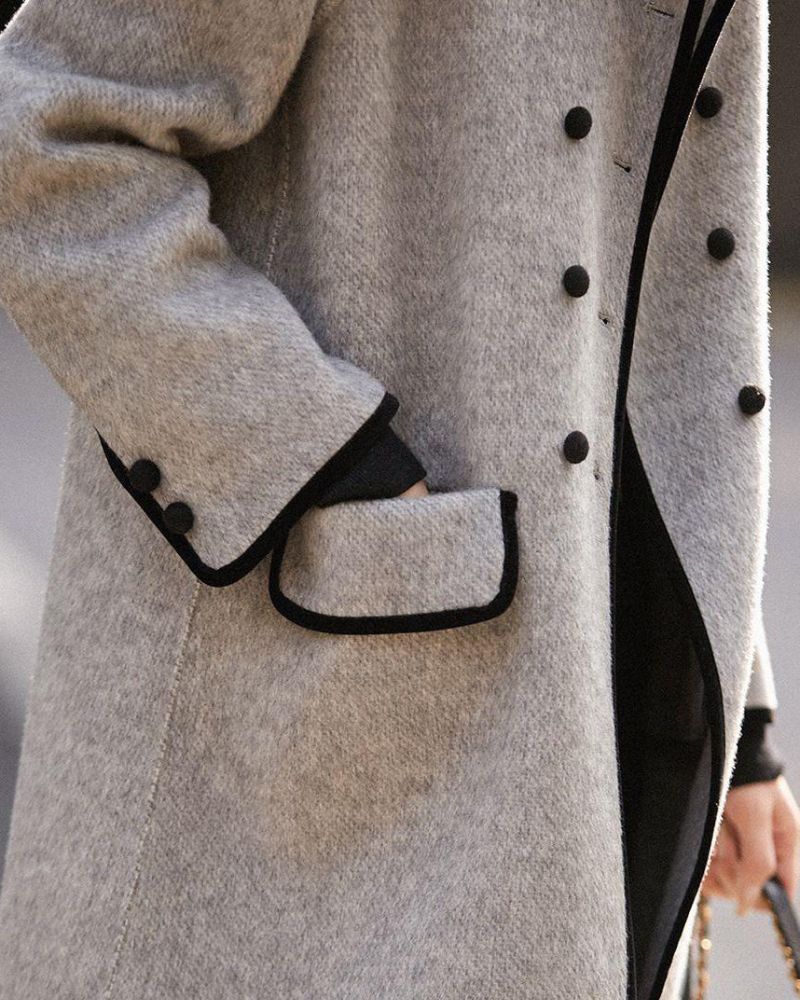 Manteau en laine contrastée premium pour femme – Élégant à boutons - Image 4