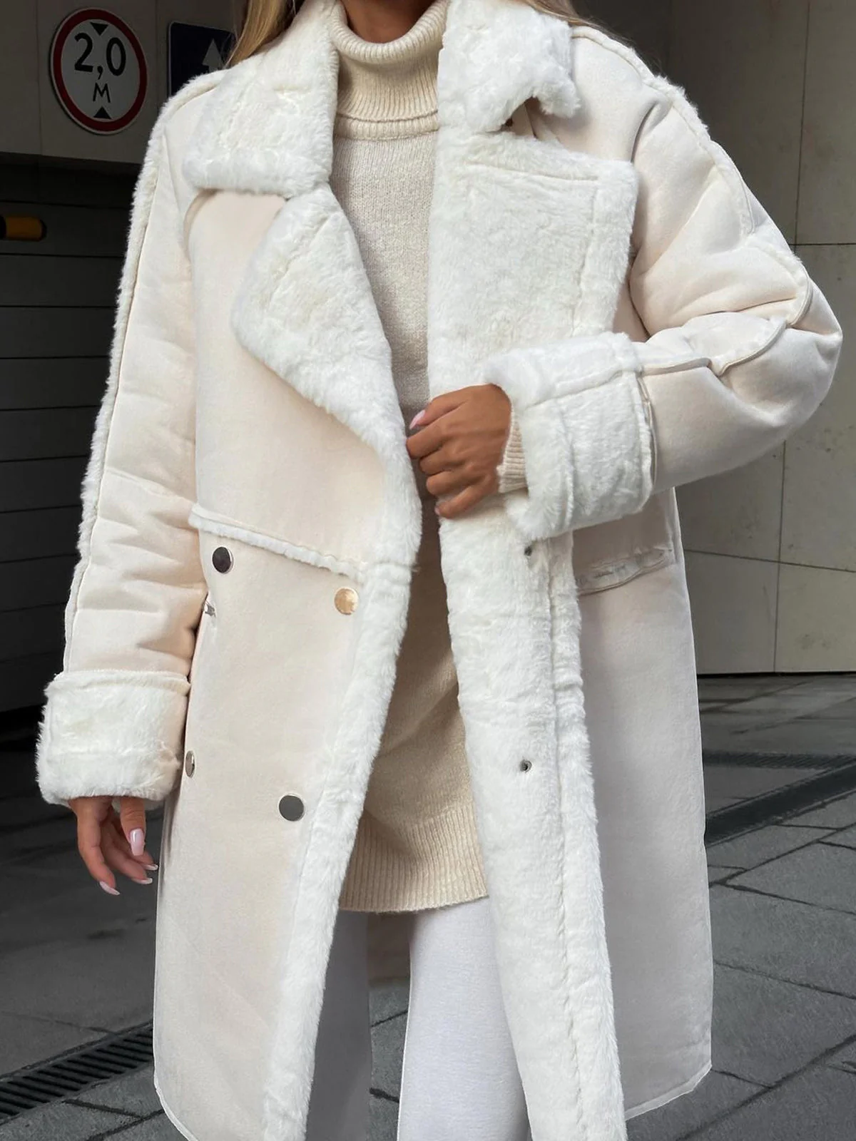 Manteau Long Teddy Élégant pour Femme – Manteau d’Hiver Oversize en Fausse Fourrure - Image 2