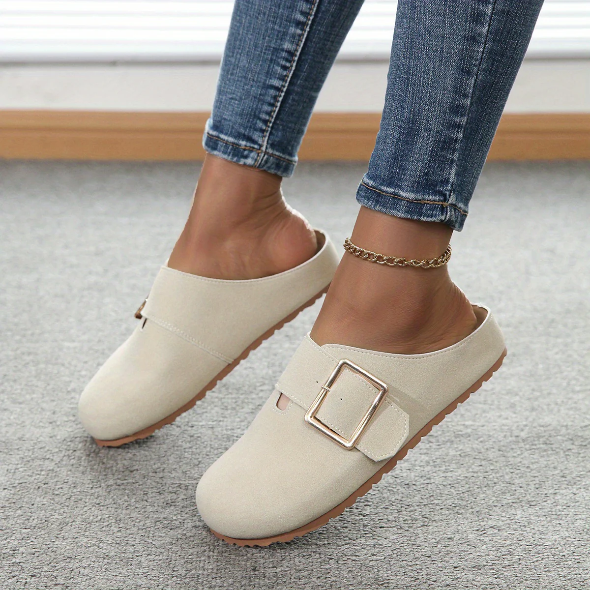 Mules à enfiler pour femmes - Tige en tissu confortable avec sangle à boucle métallique, semelle intérieure en PU doux et semelle en PVC durable - Chaussures décontractées toutes saisons, faciles à nettoyer, chaussure élégante | Confort garanti - Image 7