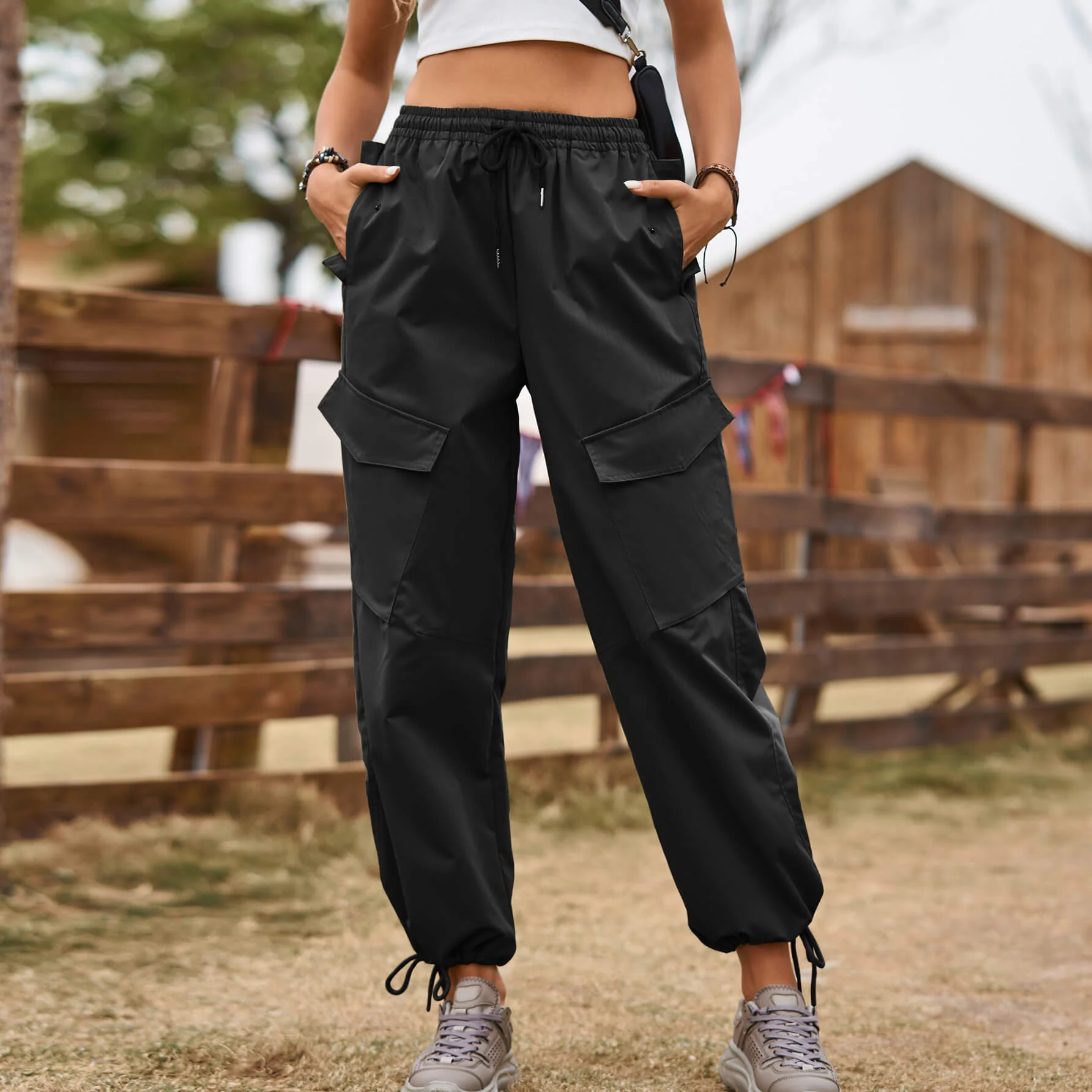 Pantalon cargo fonctionnel léger et élégant pour femme – Pantalon décontracté d’extérieur - Image 3