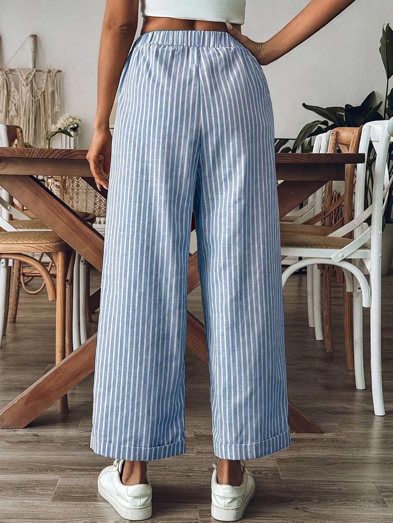 Pantalon large en lin raye femme - Fluide et decontracte - Image 5