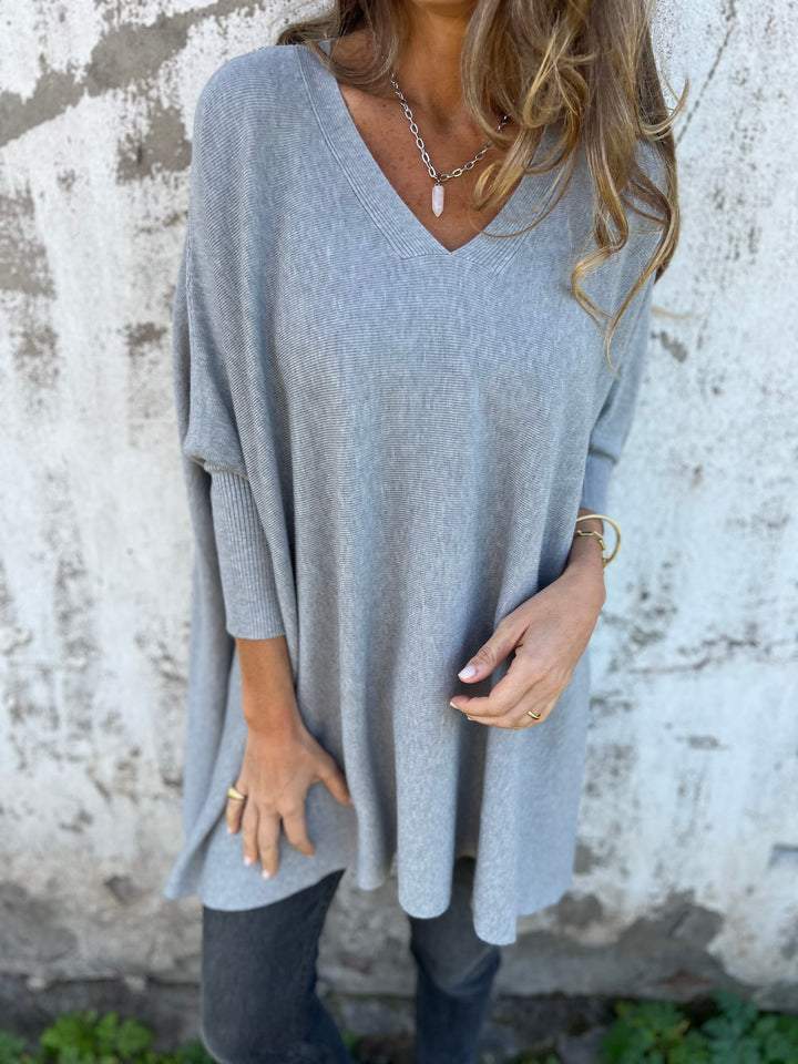 Pull Femme Oversize À Col V Tricoté en Noir - Image 3