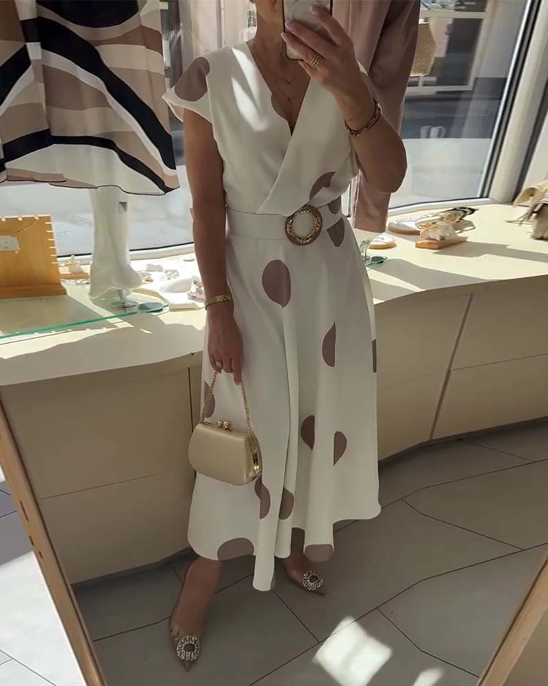Robe ajustee femme a pois col V - Flatteuse et feminine - Image 2