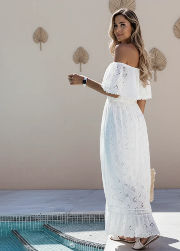 Robe Brodée Blanche Élégante Femme – Maxi Style Épaules Dénudées - Image 2