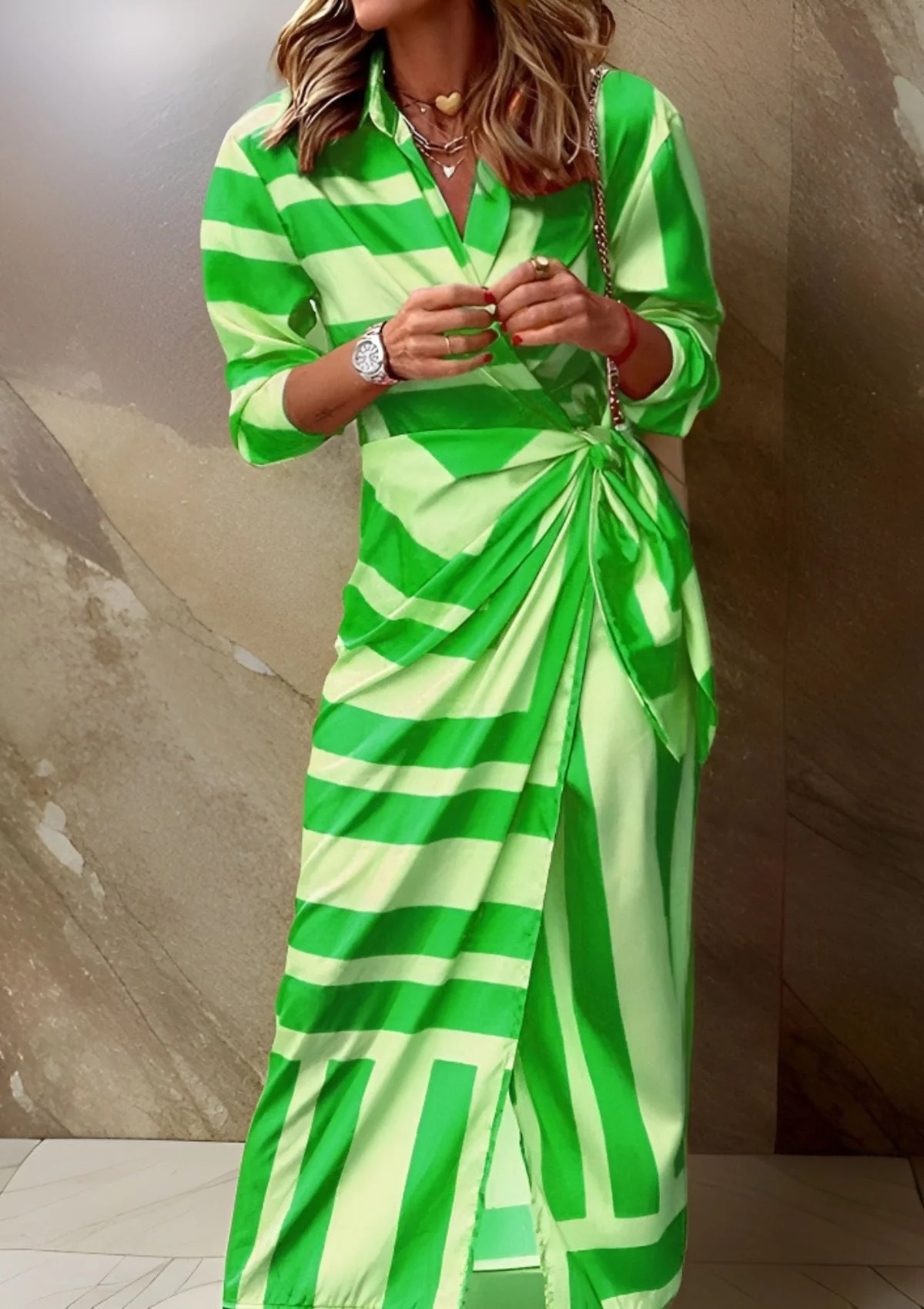 Robe chemise cintrée imprimée pour femme - Image 10