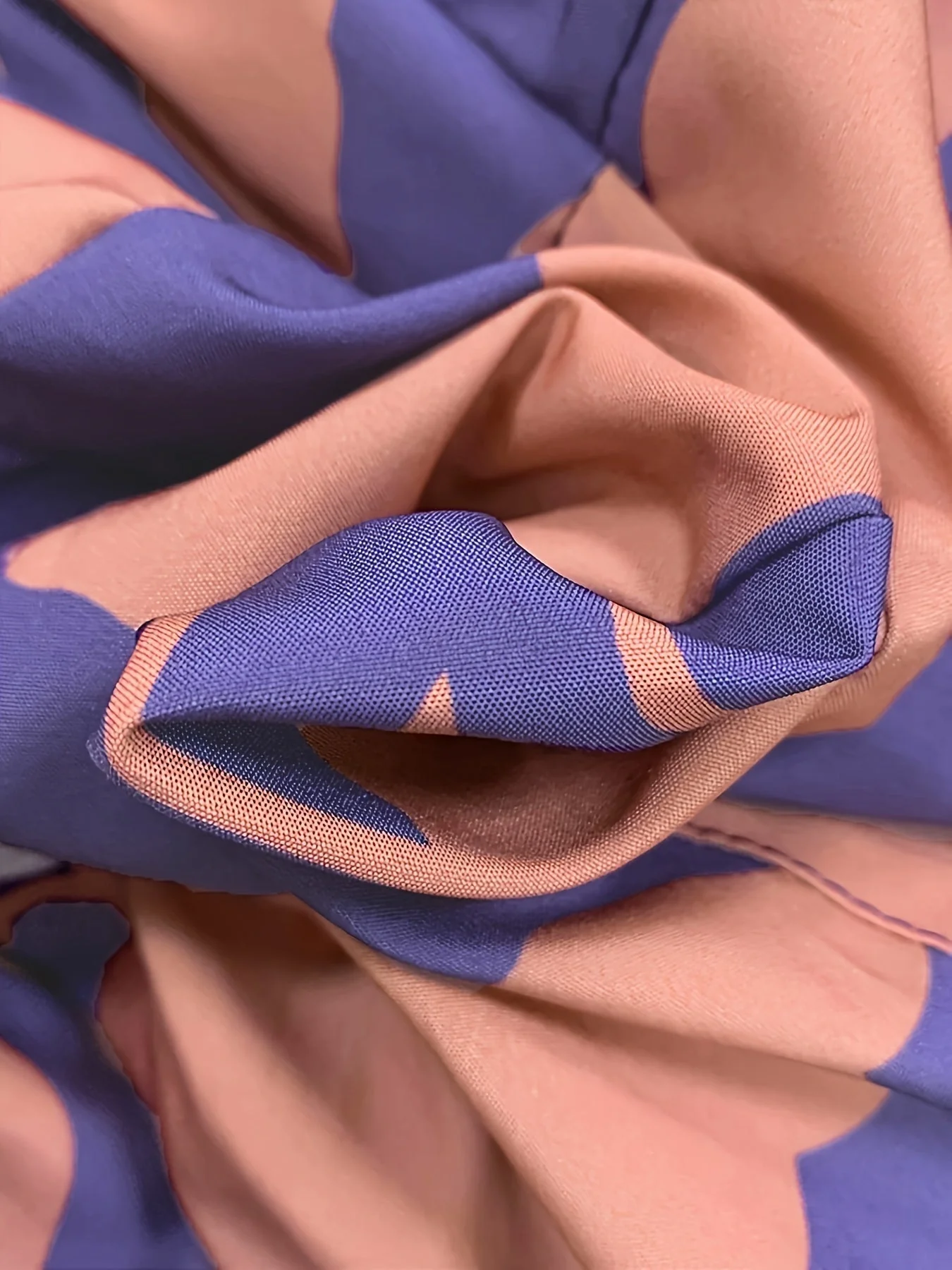 Robe chemise fleurie femme – Maxi et ceinturée - Image 3