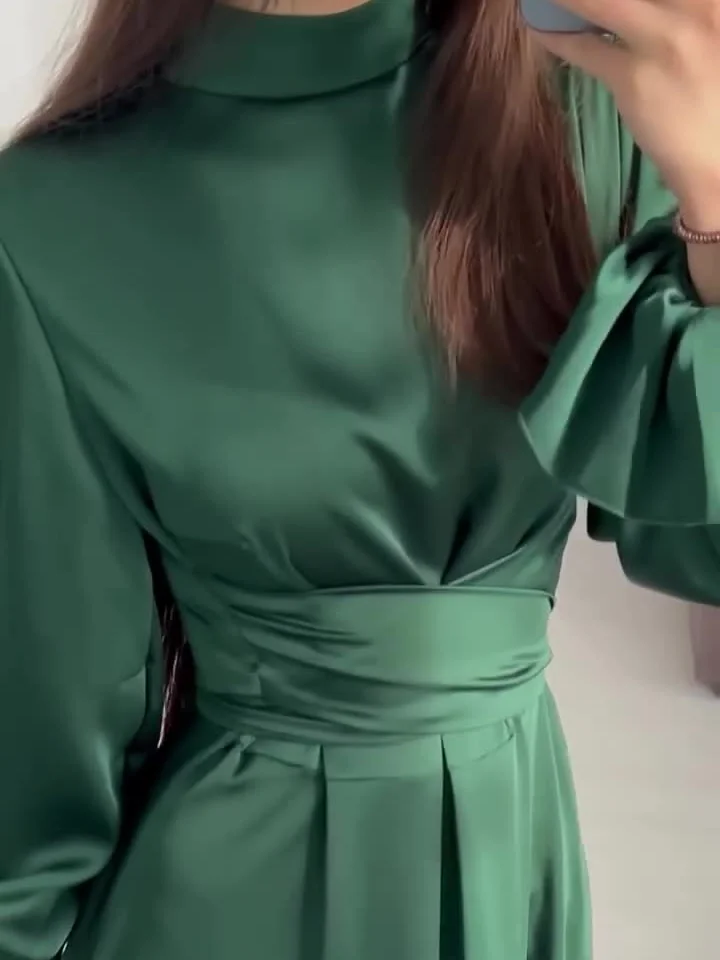 Robe de Soirée Élégante en Satin pour Femme – Maxi Robe Swing avec Manches Bouffantes Longues - Image 5