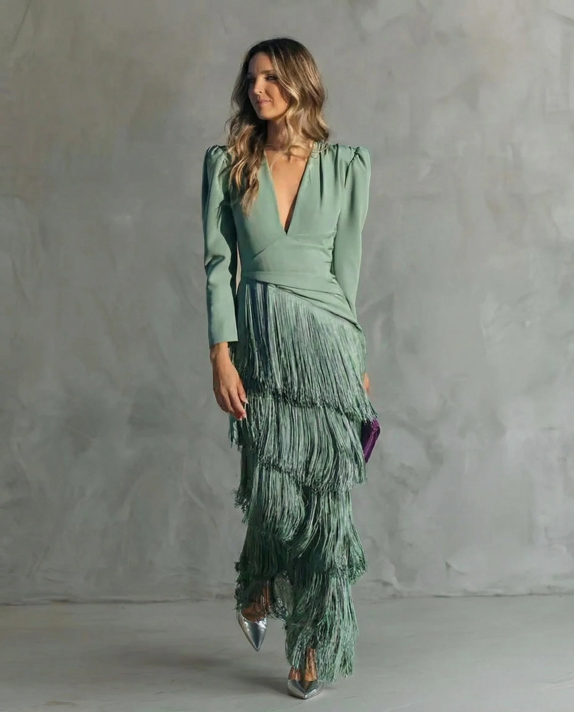 Robe elegante femme a manches frangees - Chic et raffinee - Image 3