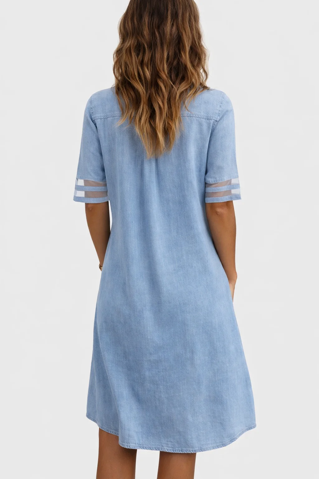 Robe en jean femme flatteuse - Decontractee et facile a porter - Image 2