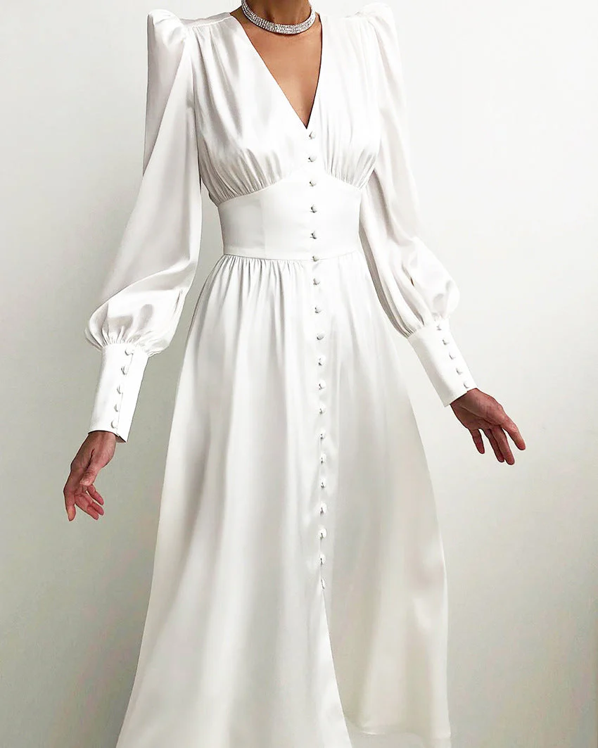 Robe en Satin – Élégance Intemporelle au Charme Luxueux - Image 4