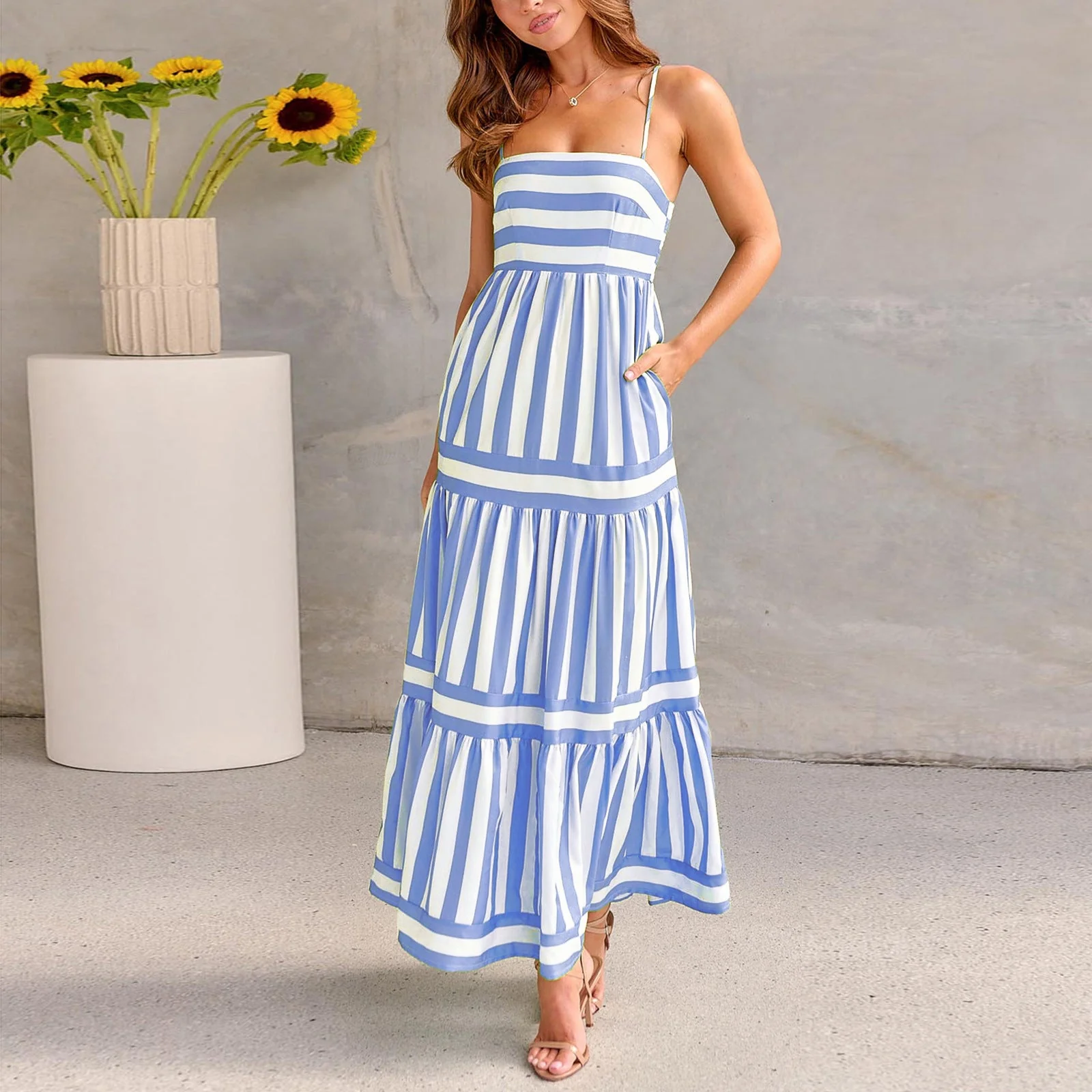 Robe longue d'été à rayures élégantes – Bretelles fines - Image 5