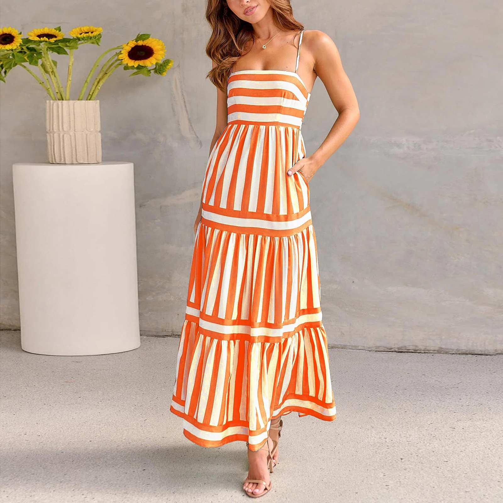 Robe longue d'été à rayures élégantes – Bretelles fines - Image 7
