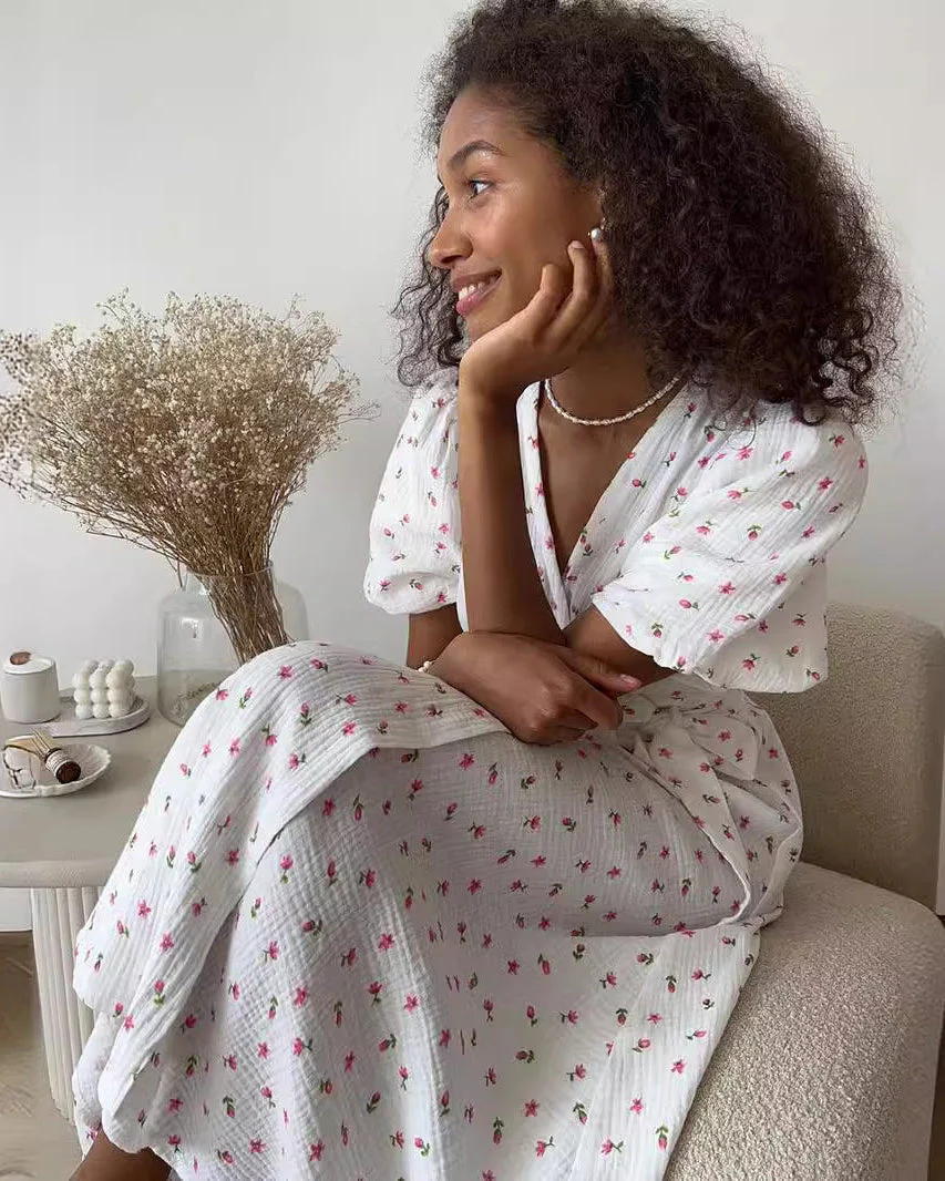 Robe longue fleurie femme – Col V et lien à nouer sur le devant - Image 8