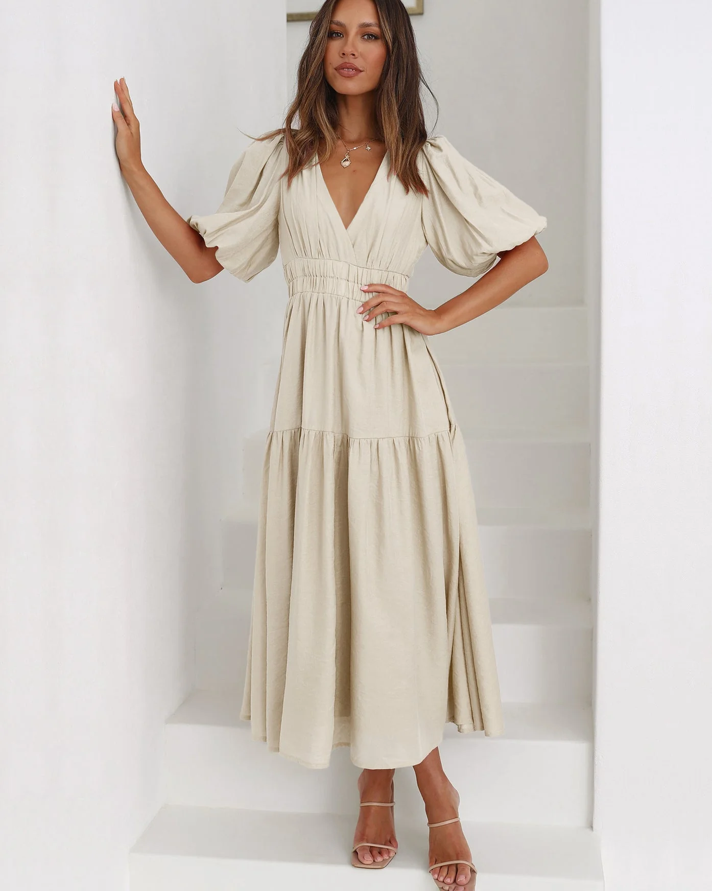 Robe Maxi d’Été Femme à Manches Bouffantes – Style Élégant Col V