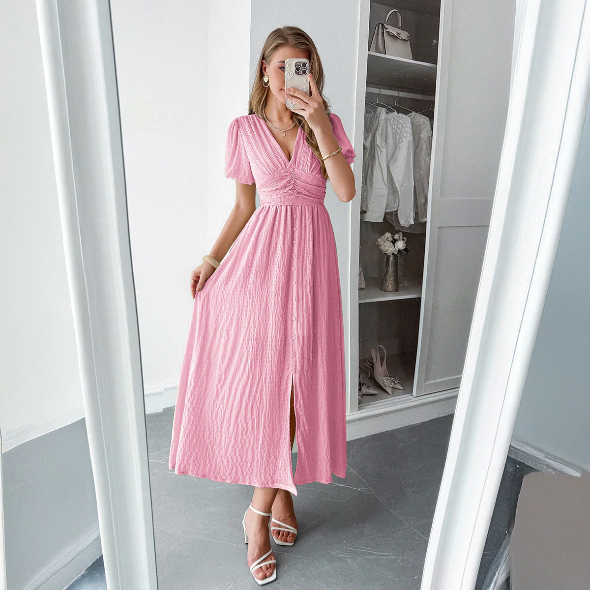Robe maxi élégante femme – Col V profond et détail plissé - Image 3
