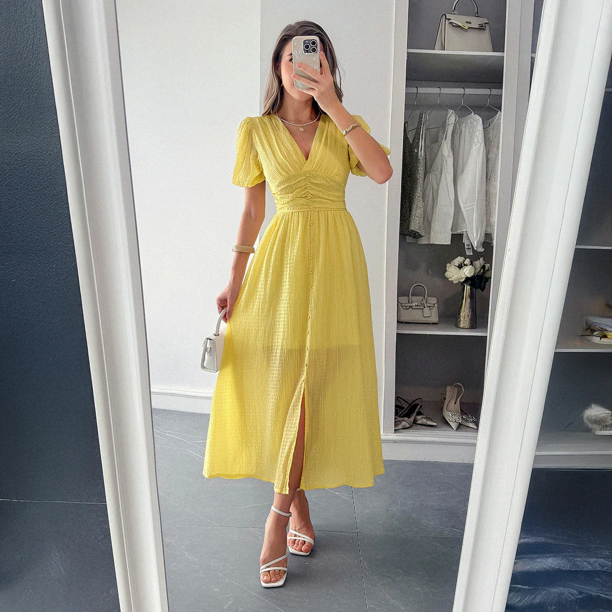 Robe maxi élégante femme – Col V profond et détail plissé - Image 5