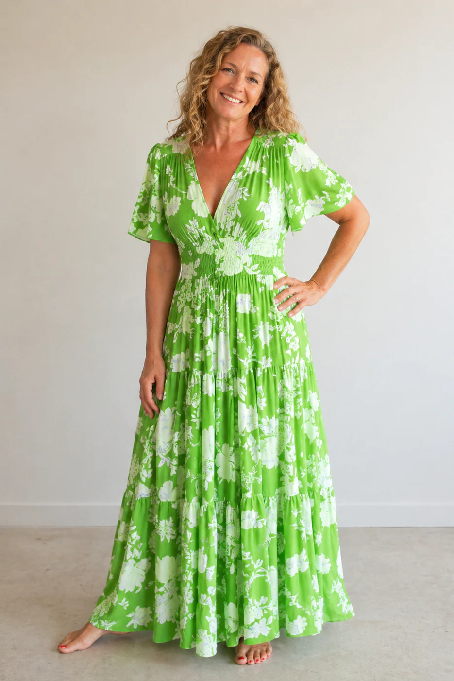 Robe maxi femme à col V – Coupe fluide et allure élégante - Image 3