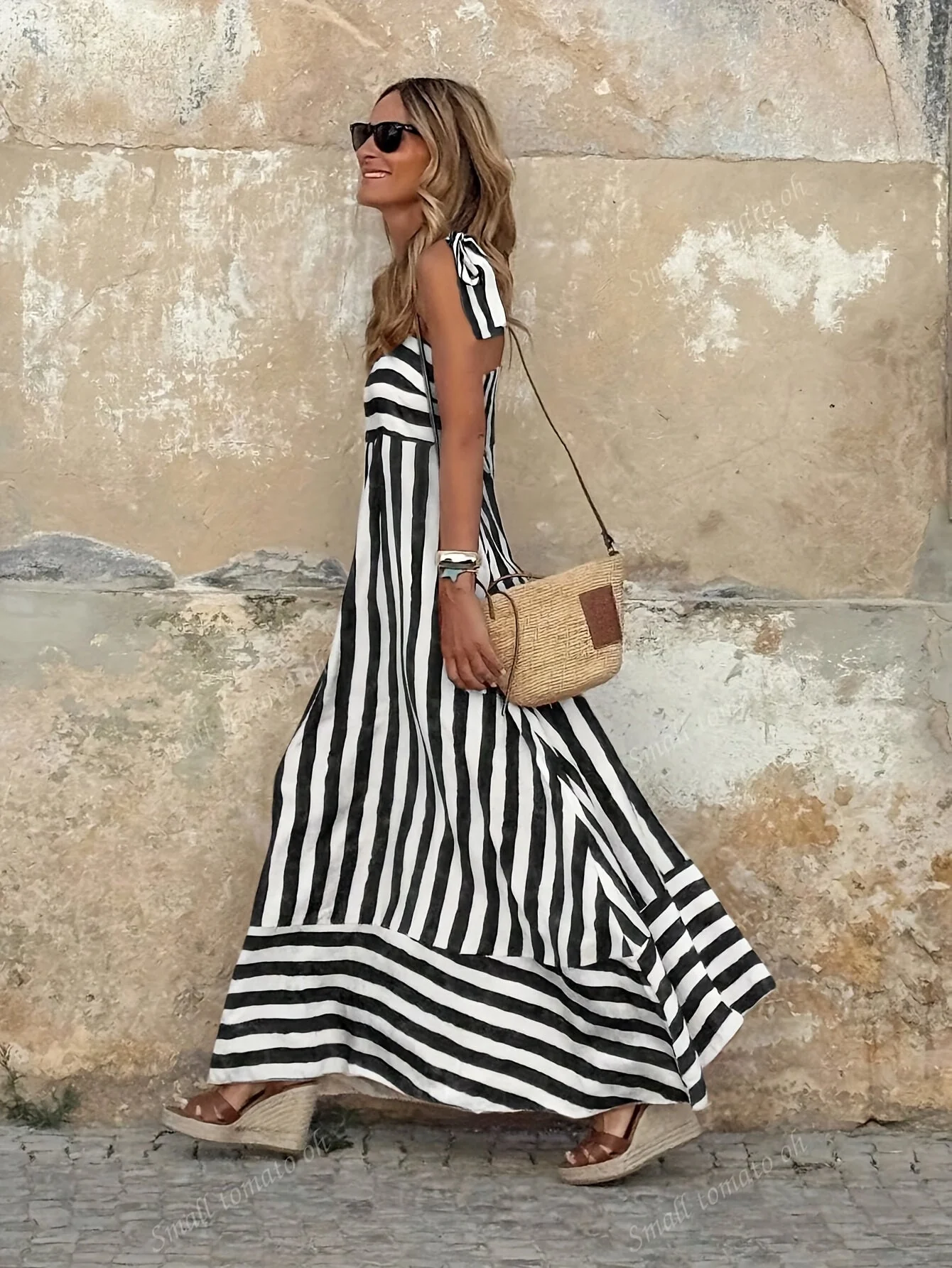 Robe maxi femme a rayures et fines bretelles - Fluide et estivale - Image 4