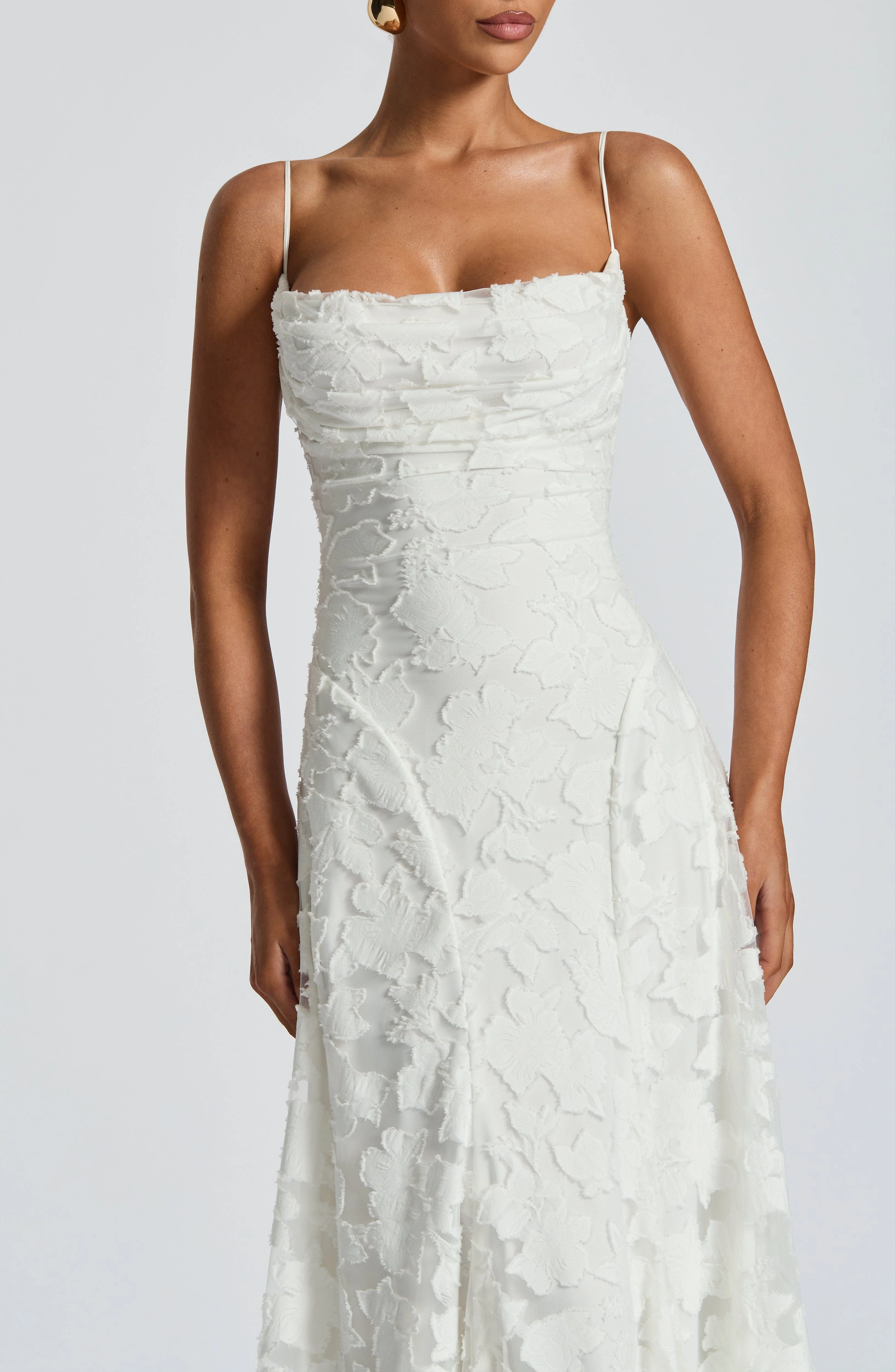 Robe maxi fleurie femme col drape et dos lacet - Fluide et elegante - Image 8