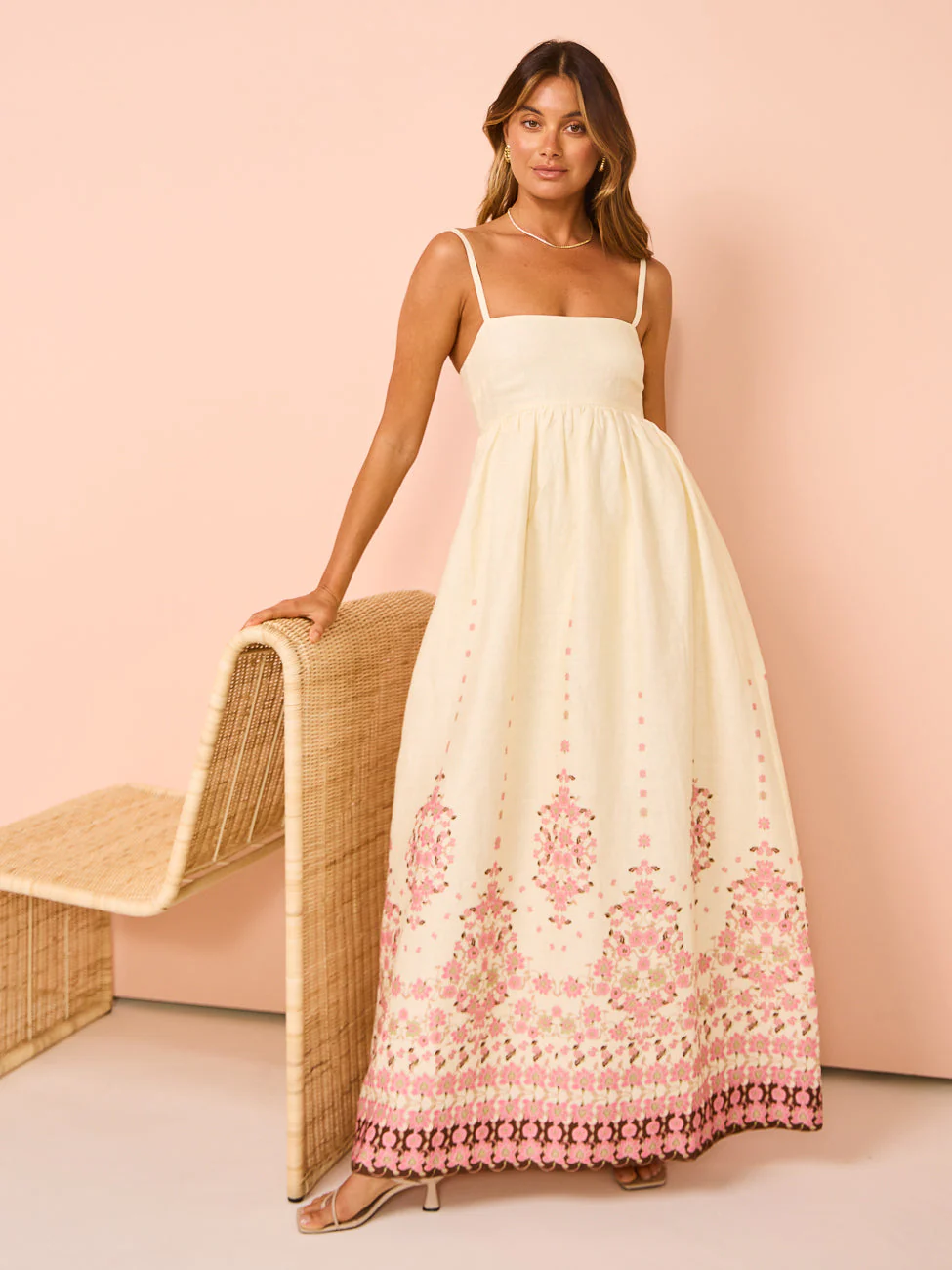 Robe maxi fleurie femme – Légère avec bretelles et poches - Image 2