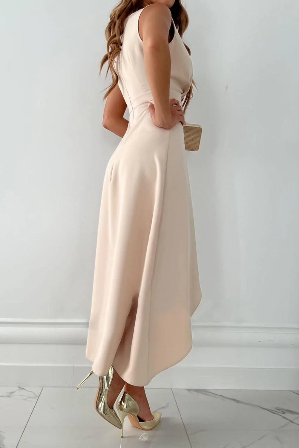 Robe Midi Cache-Cœur Sans Manches Femme – Col V et Ourlet Asymétrique - Image 2