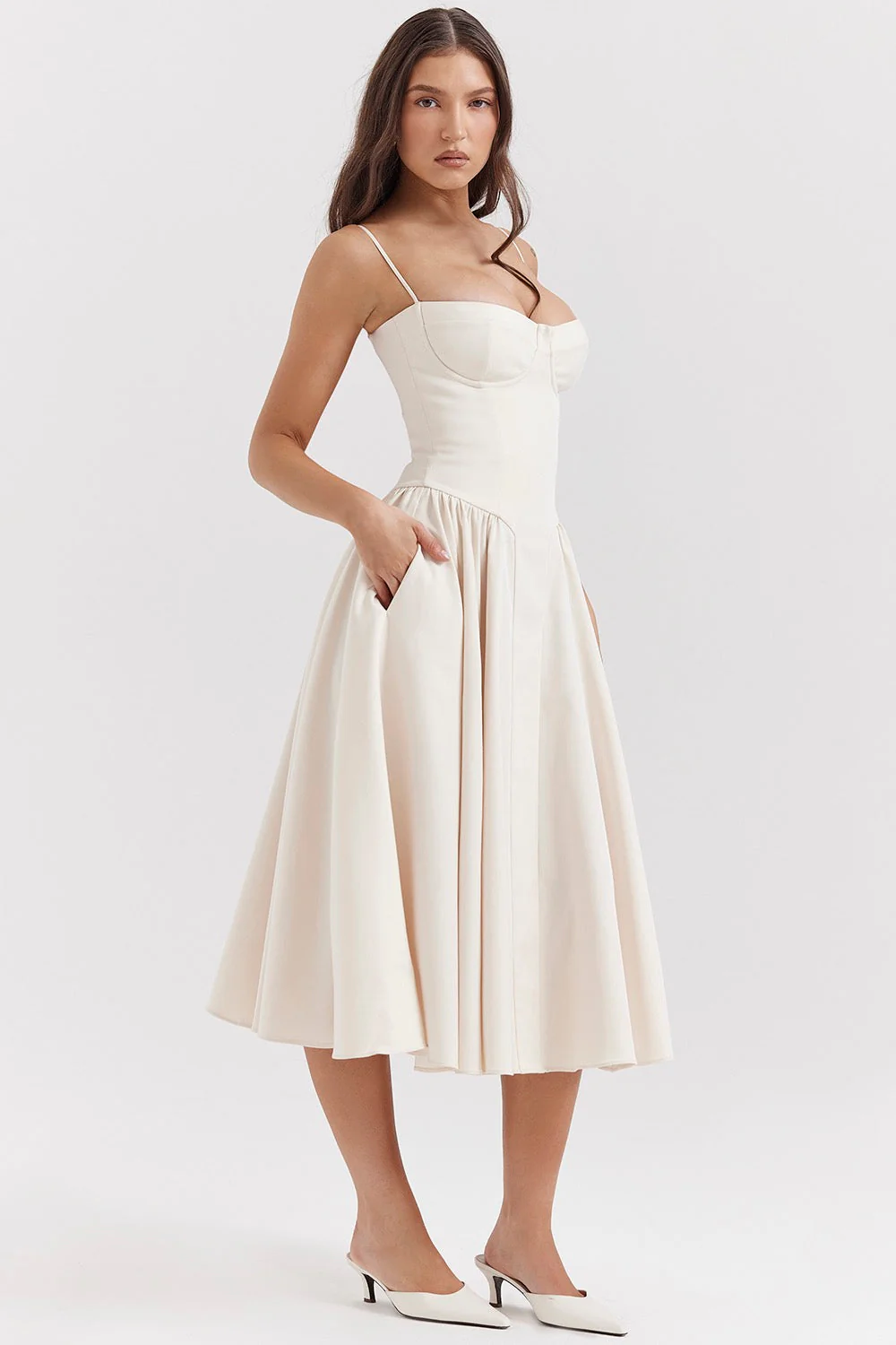 Robe Midi Corset Femme à Bretelles Réglables – Élégante et Flatteuse - Image 2
