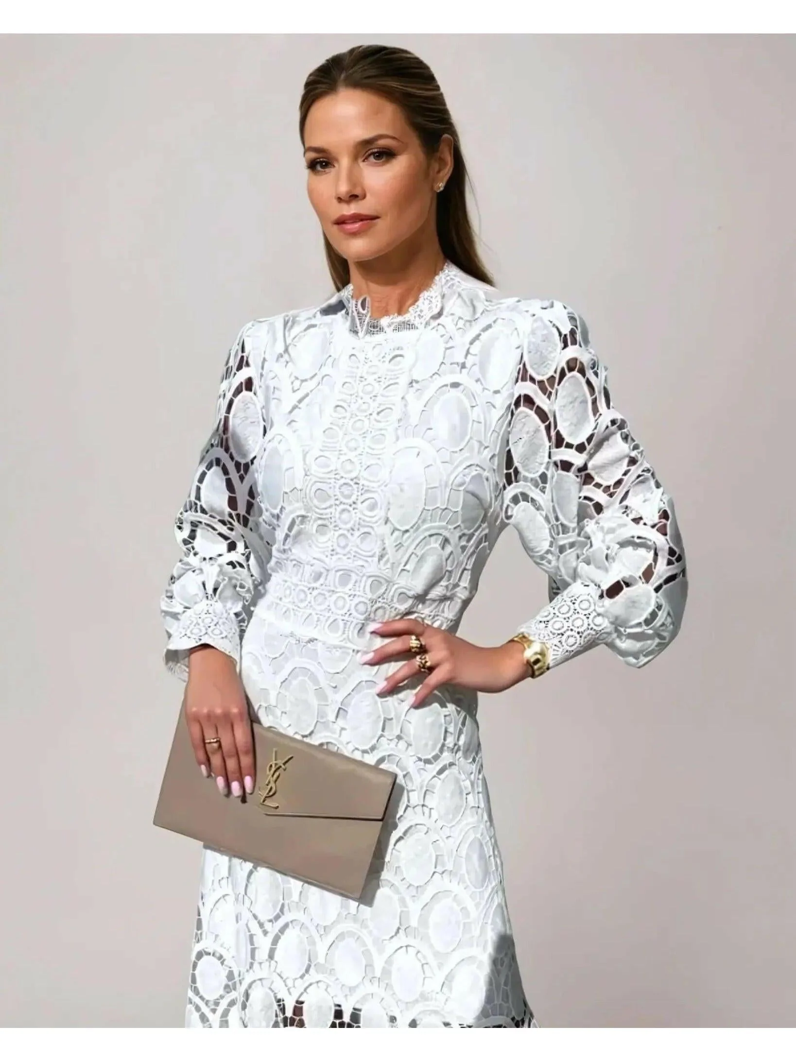 Robe midi élégante en dentelle française pour femmes – robe évasée à manches longues - Image 3
