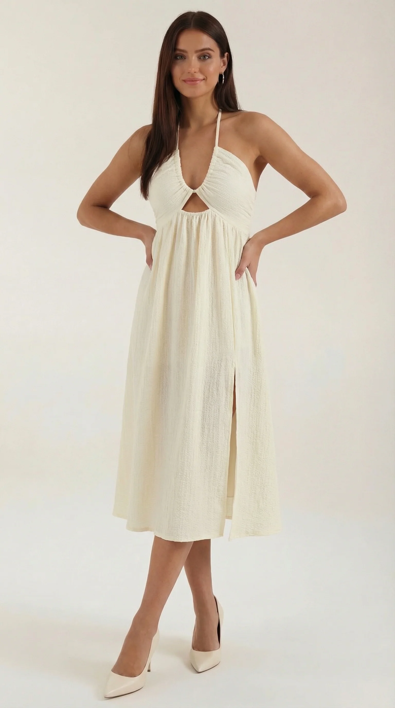 Robe Midi Élégante Femme – Découpe Avec Fente Haute Beige Fluide