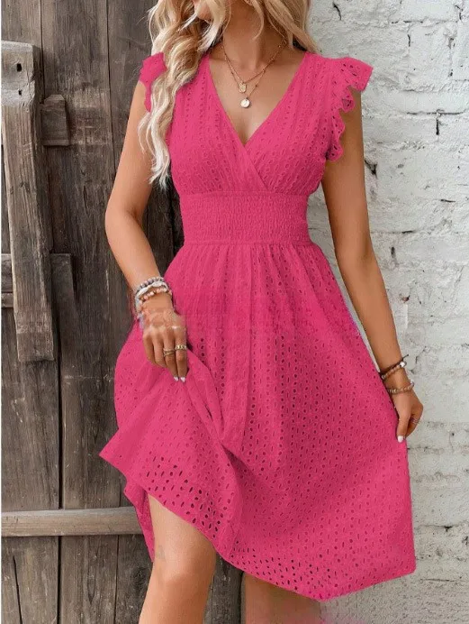 Robe Midi Élégante Femme en Tissu à Œillets – Col V Coupe Évasée et Ajustée - Image 10