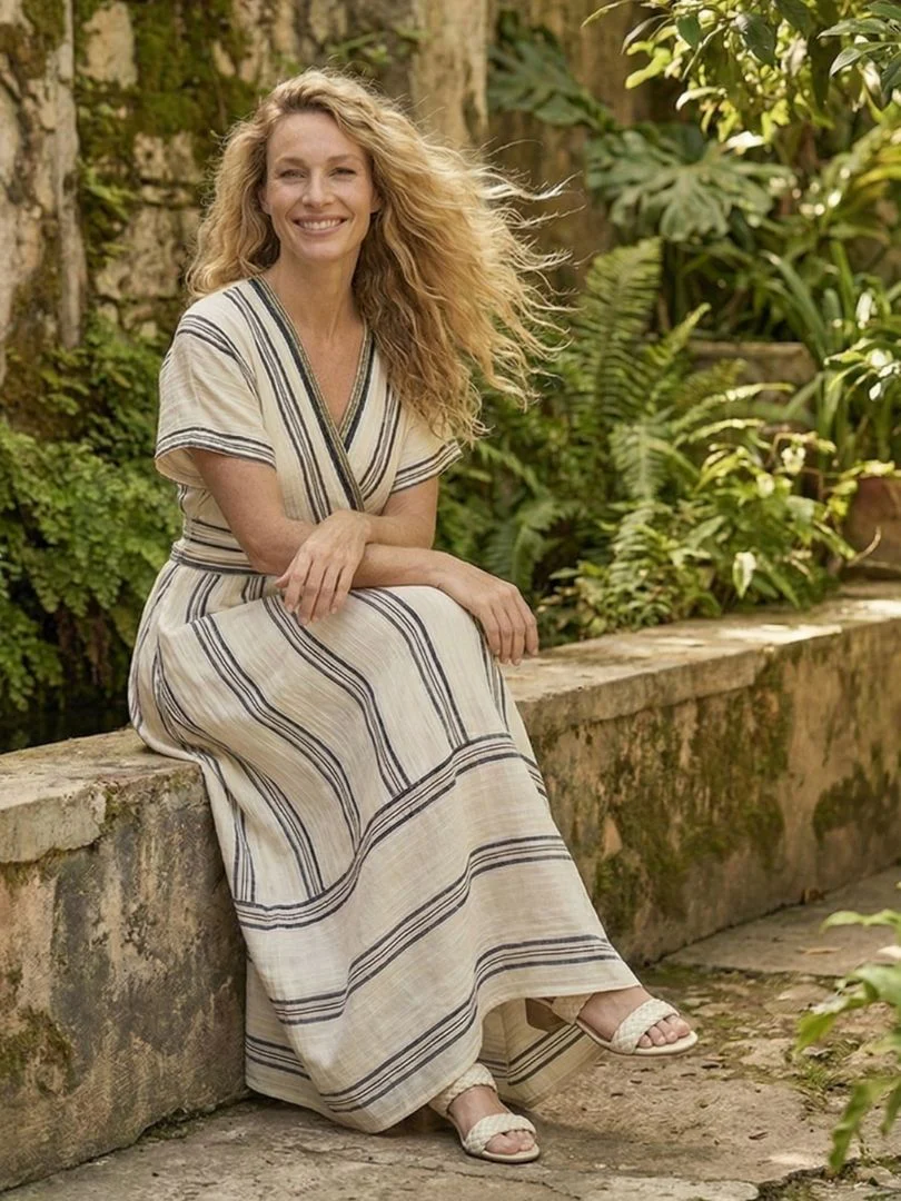 Robe midi femme col V manches courtes - Croisee et flatteuse - Image 6